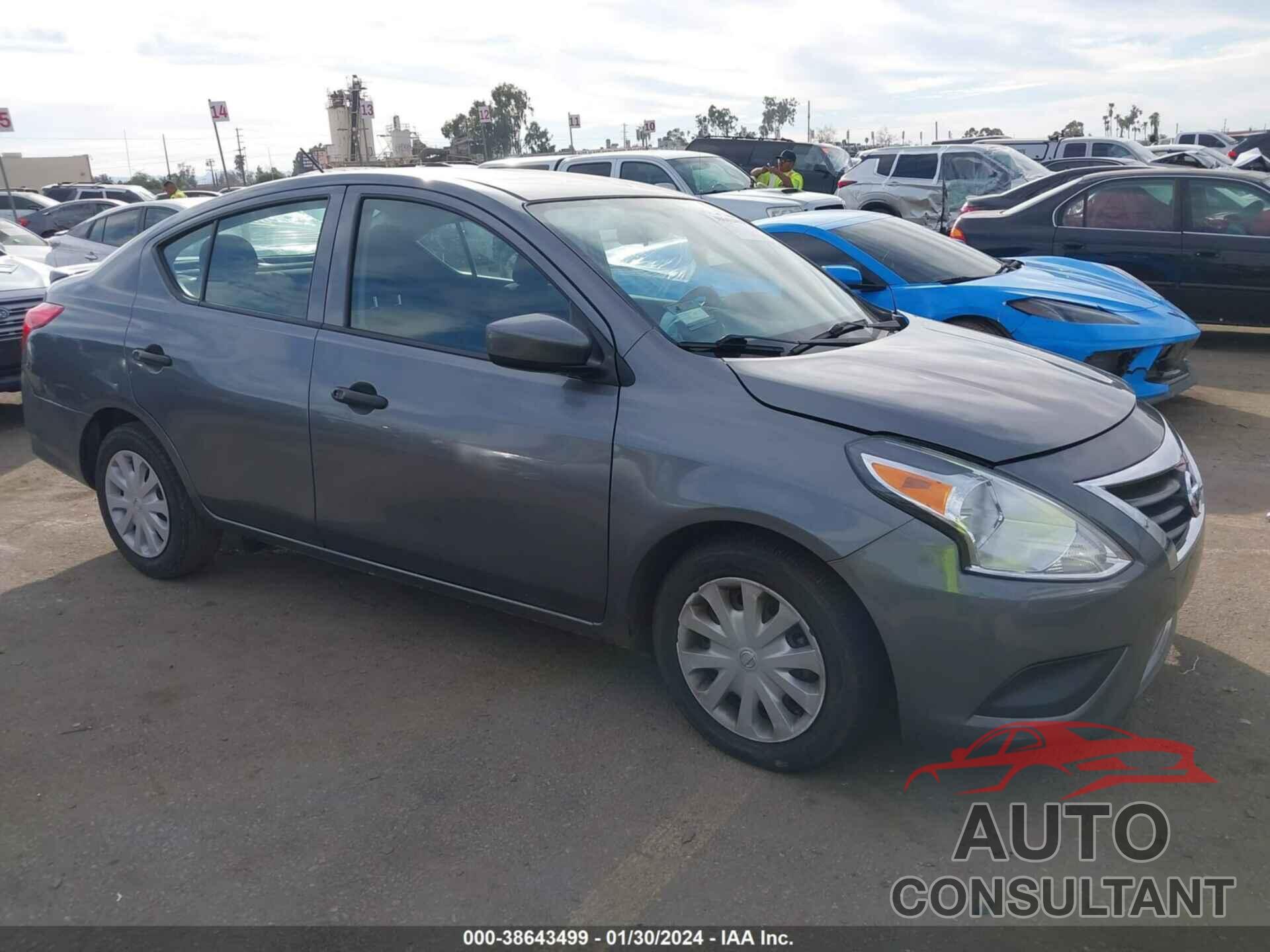 NISSAN VERSA 2019 - 3N1CN7APXKL812434