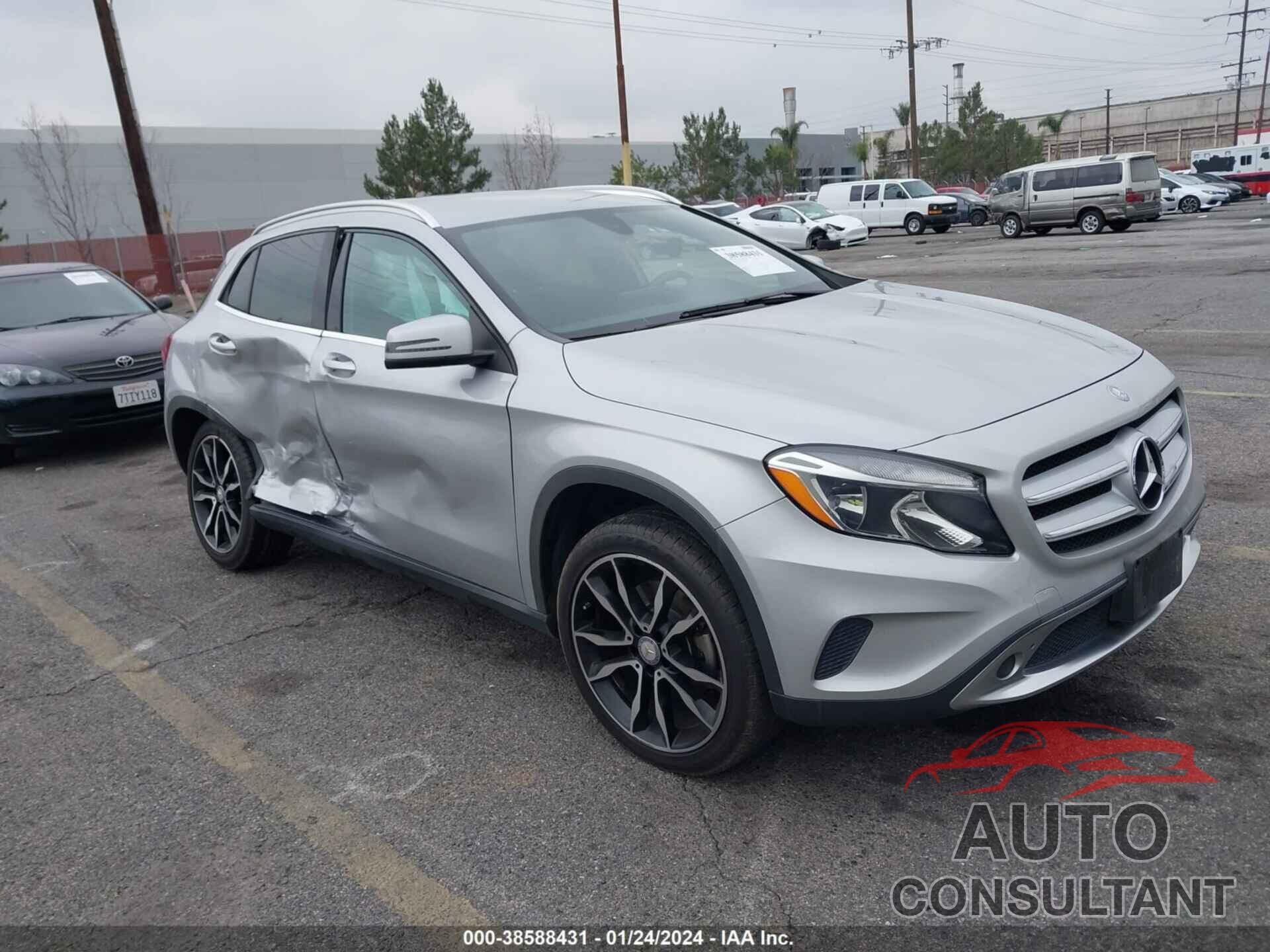 MERCEDES-BENZ GLA 250 2017 - WDCTG4EB9HJ335803