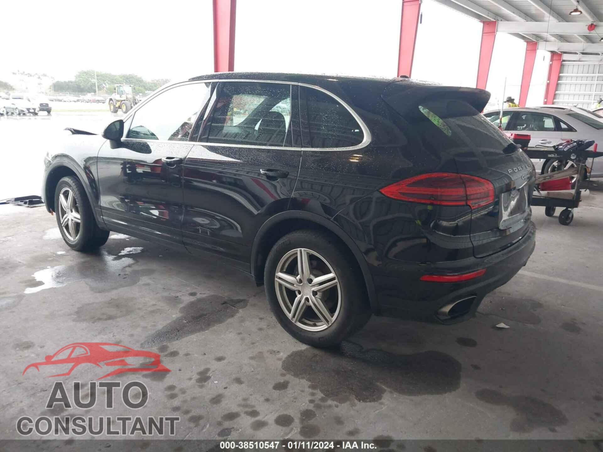 PORSCHE CAYENNE 2016 - WP1AA2A21GLA03624
