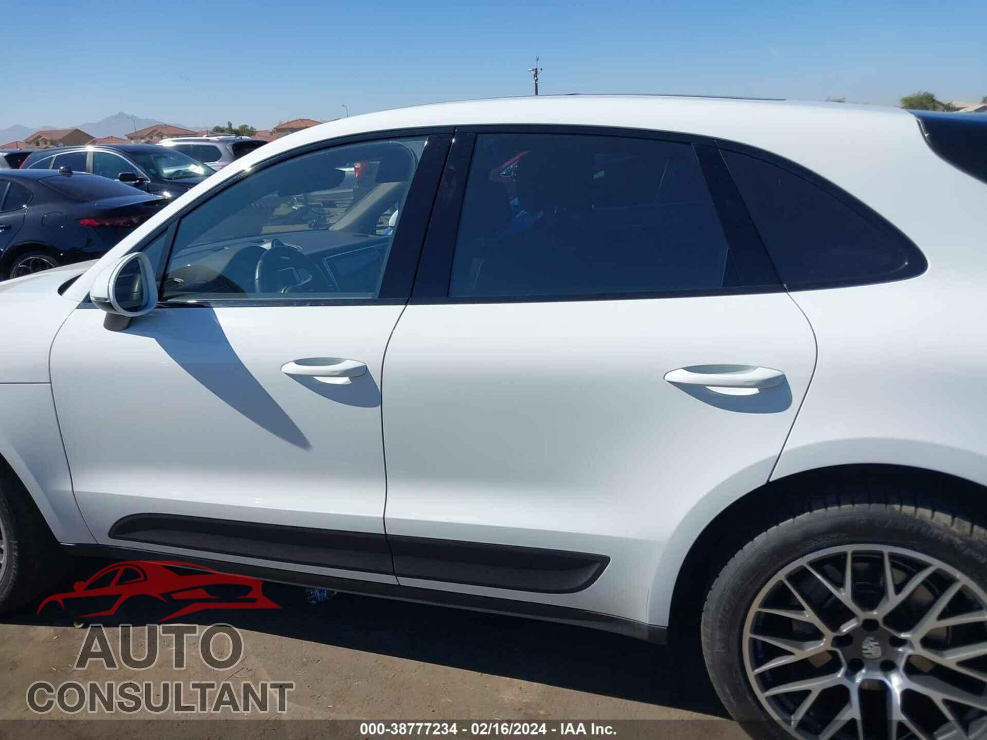 PORSCHE MACAN 2016 - WP1AB2A53GLB49739