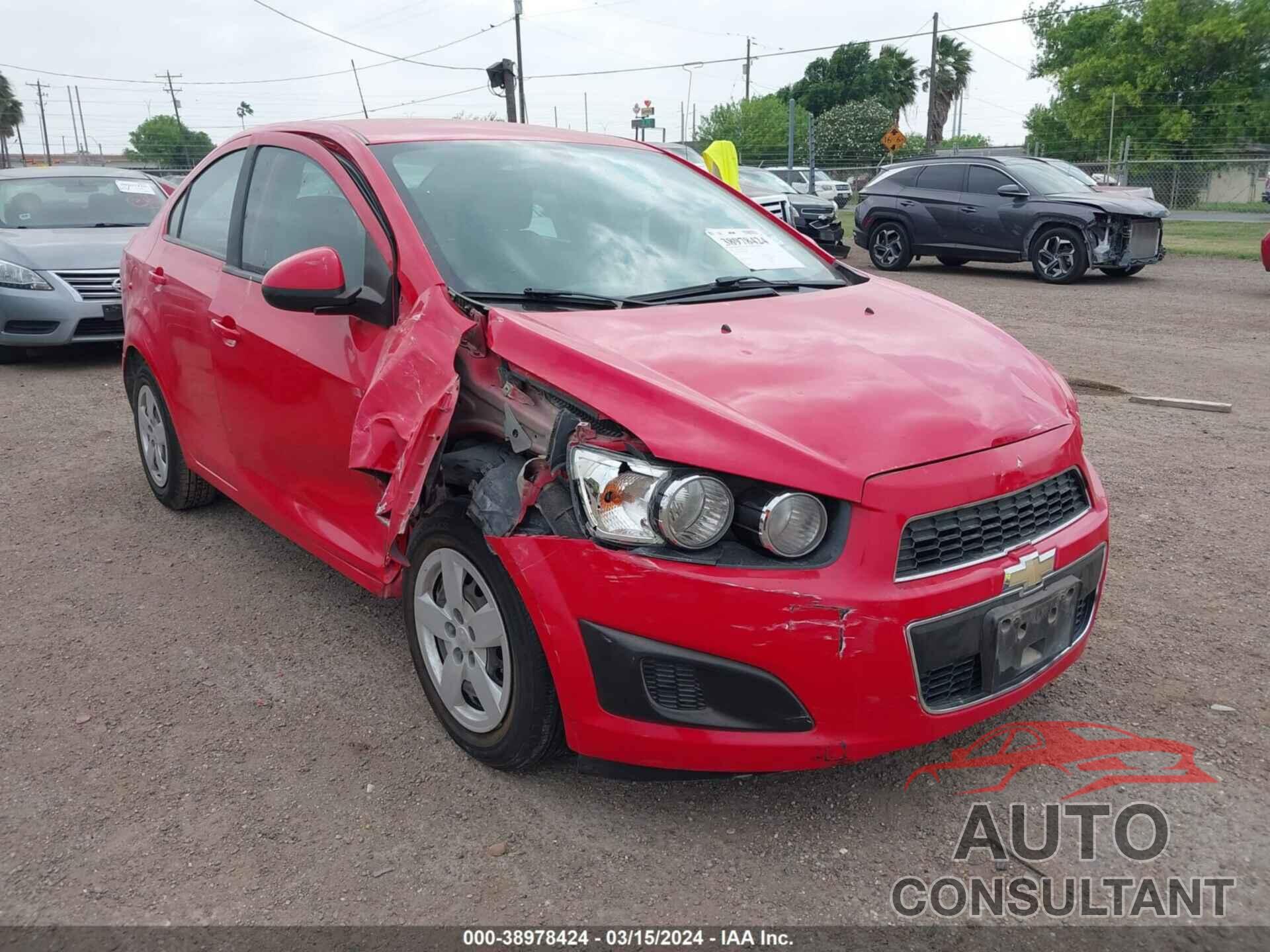 CHEVROLET SONIC 2016 - 1G1JA5SH8G4185508