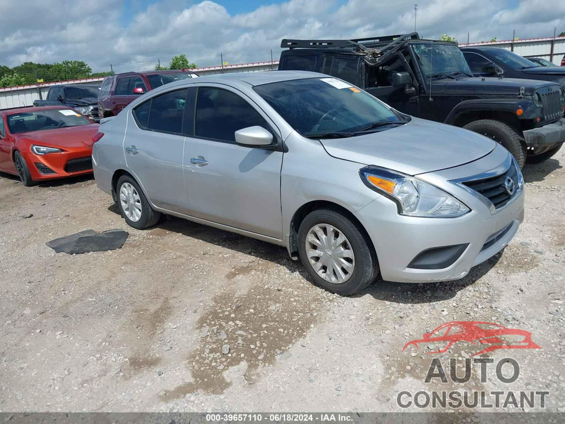 NISSAN VERSA 2019 - 3N1CN7AP4KL829648