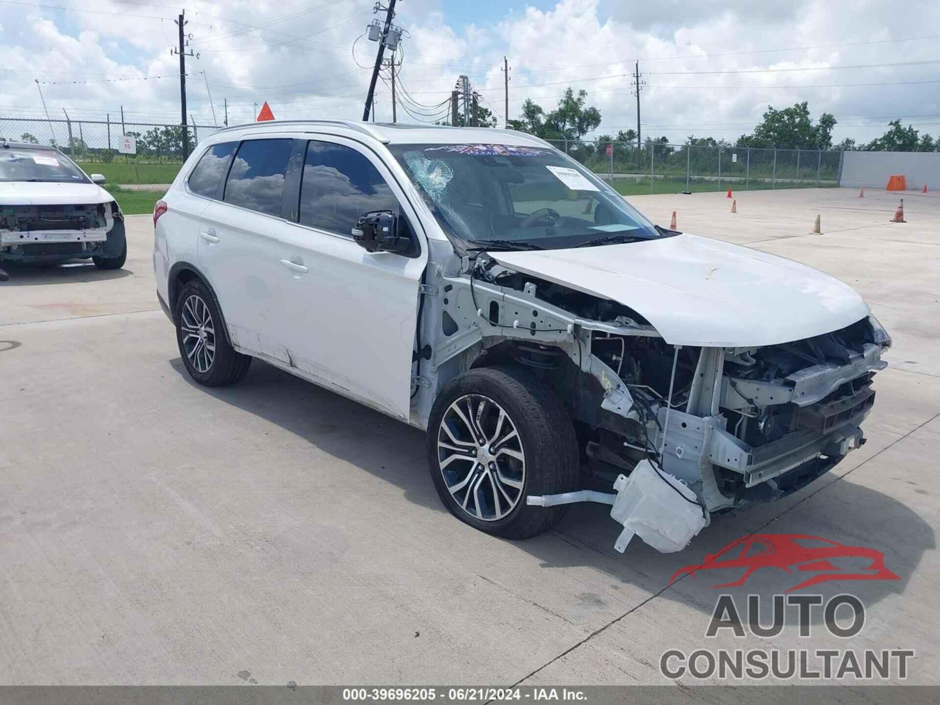 MITSUBISHI OUTLANDER 2017 - JA4JZ4AX0HZ018528