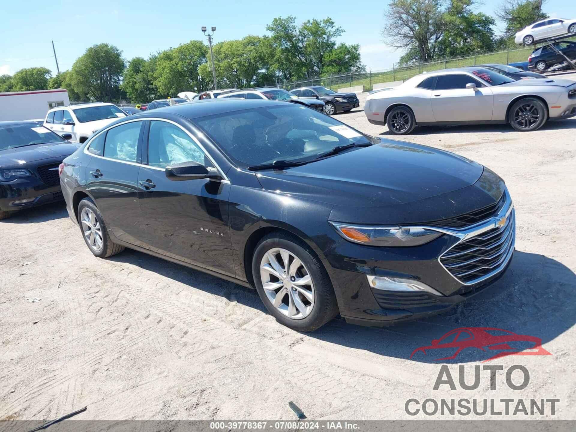 CHEVROLET MALIBU 2019 - 1G1ZD5STXKF156295