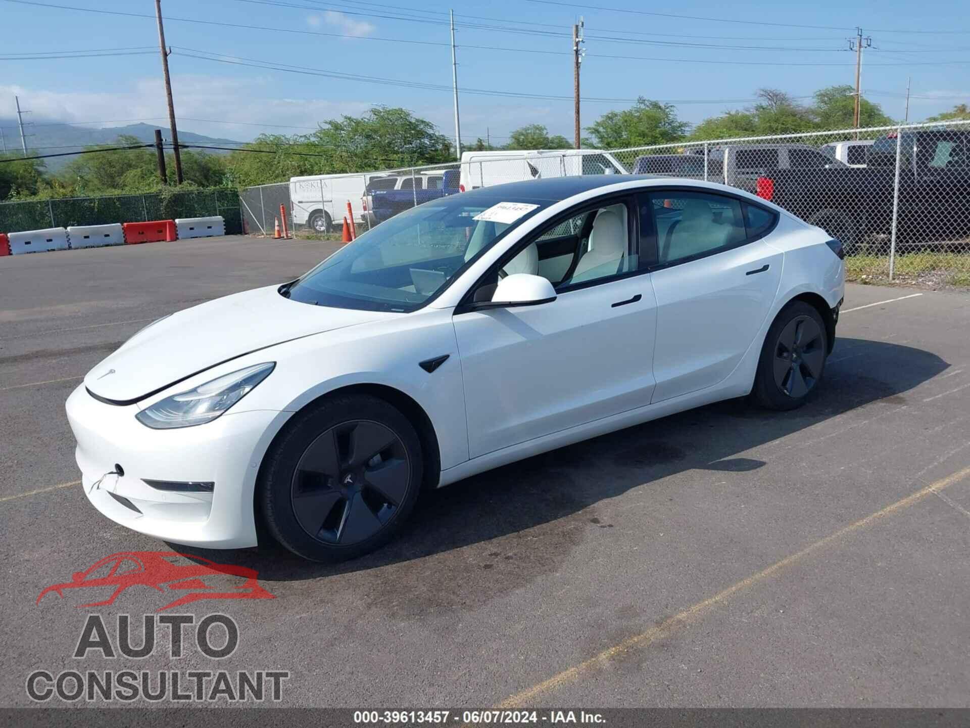 TESLA MODEL 3 2021 - 5YJ3E1EA4MF851828
