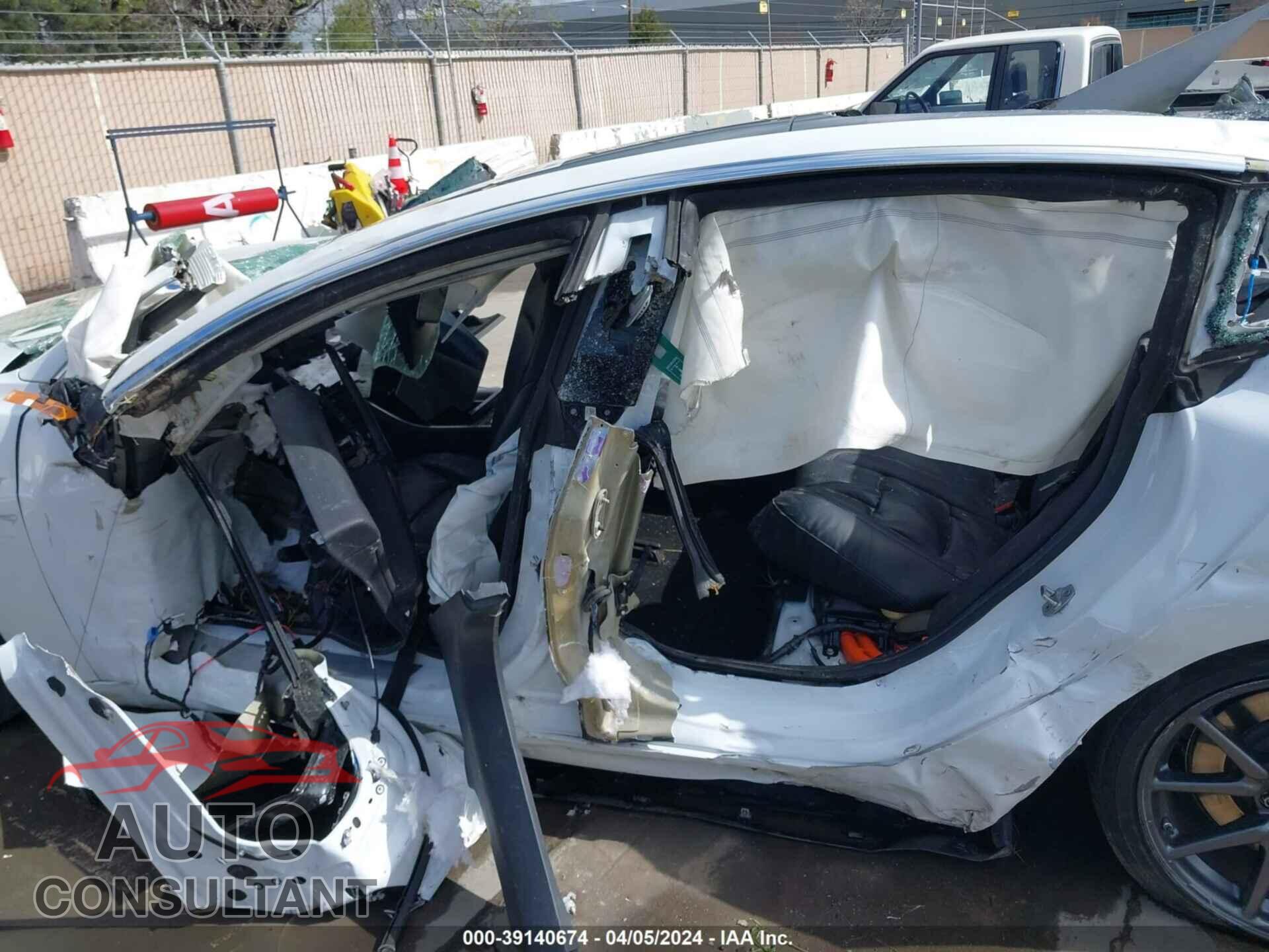 TESLA MODEL 3 2019 - 5YJ3E1EA9KF427316