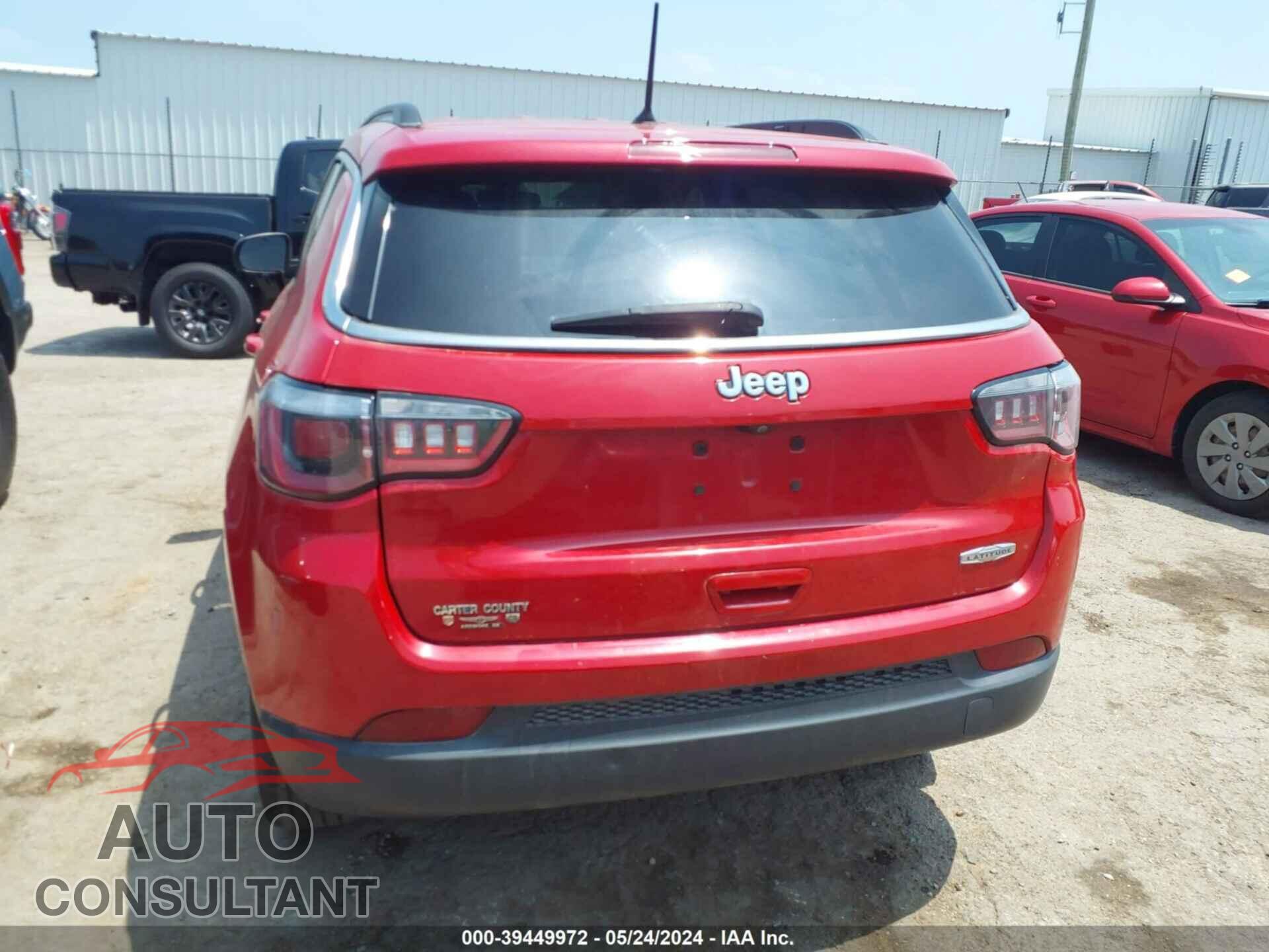 JEEP COMPASS 2018 - 3C4NJCBB2JT468657