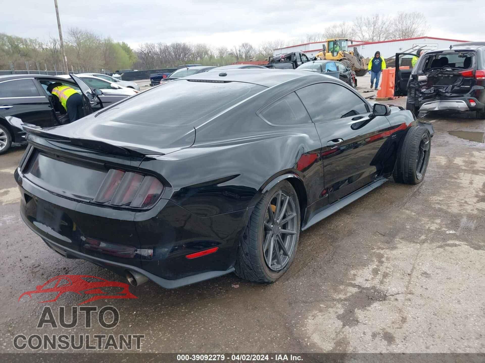 FORD MUSTANG 2017 - 1FA6P8CF6H5250108