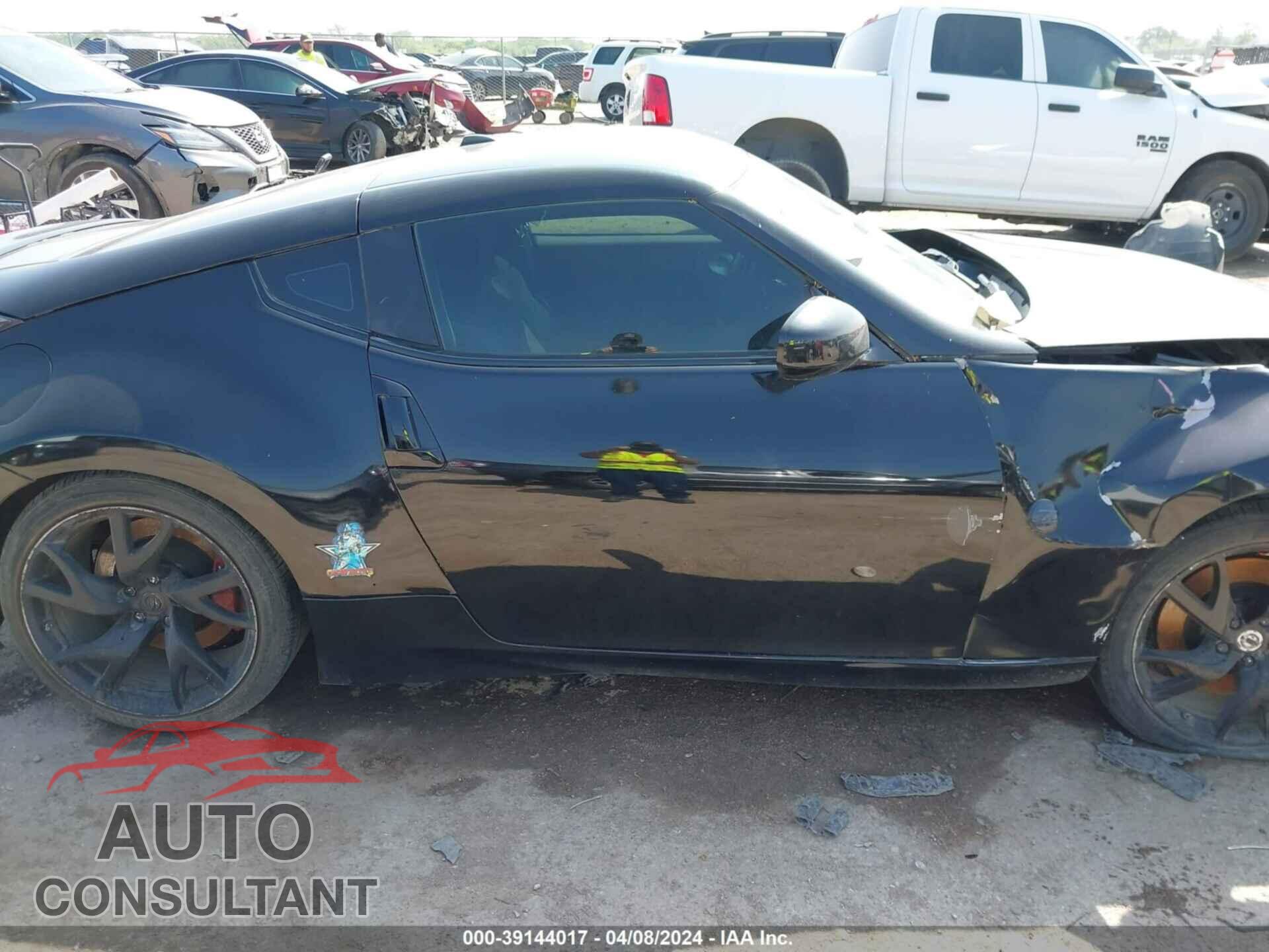 NISSAN 370Z 2017 - JN1AZ4EH7HM953473