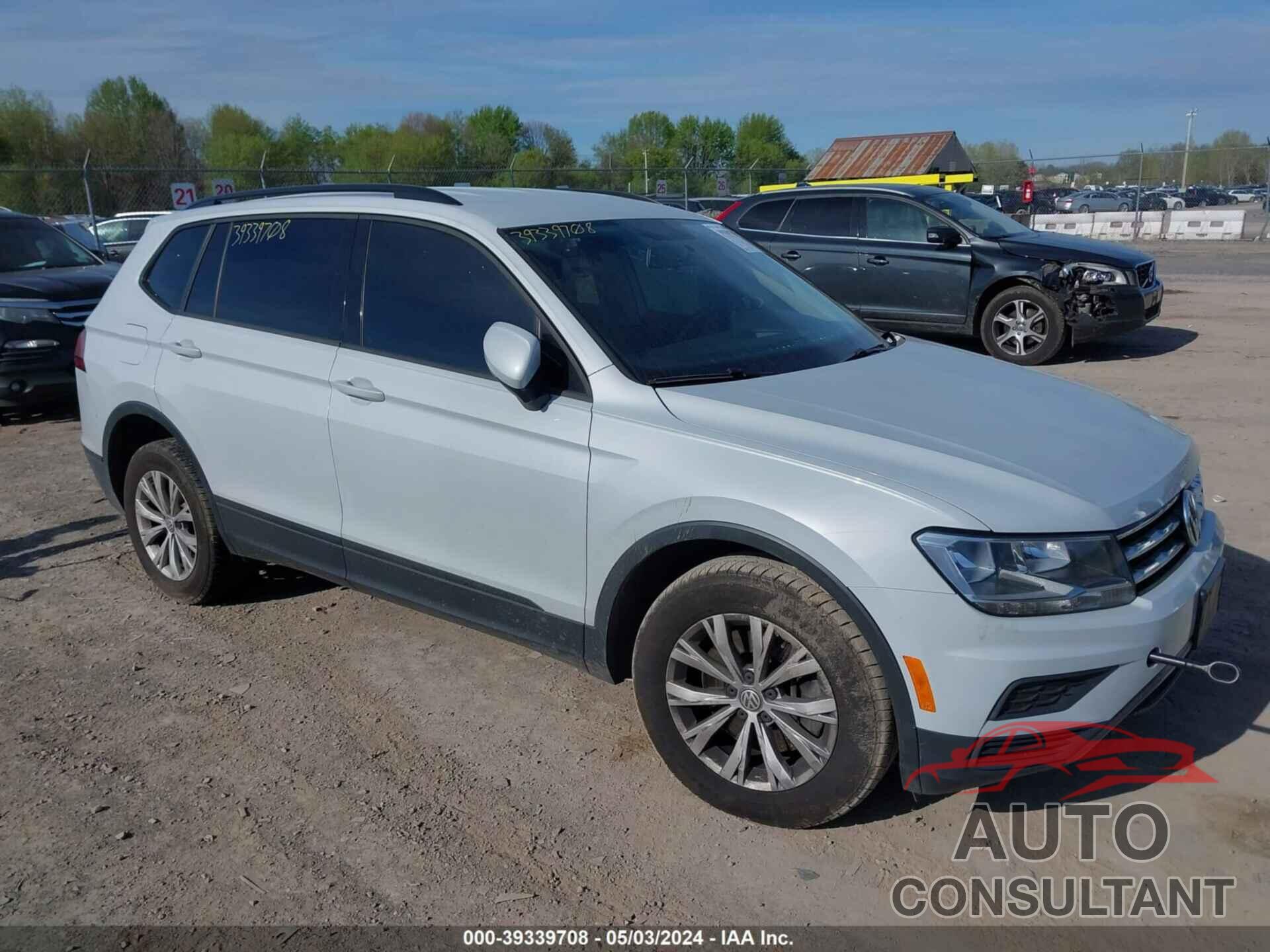 VOLKSWAGEN TIGUAN 2018 - 3VV0B7AX9JM054038