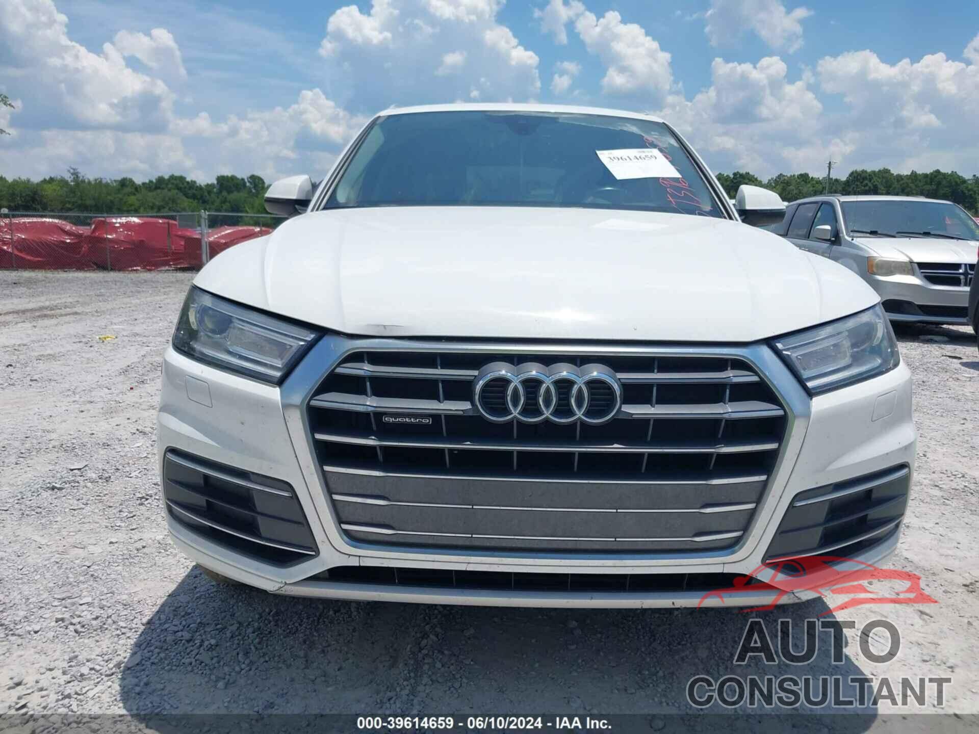 AUDI Q5 2018 - WA1ANAFY1J2018614