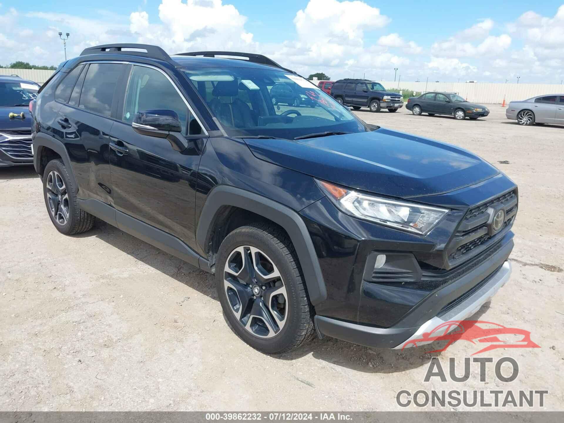 TOYOTA RAV4 2019 - 2T3J1RFVXKW038097