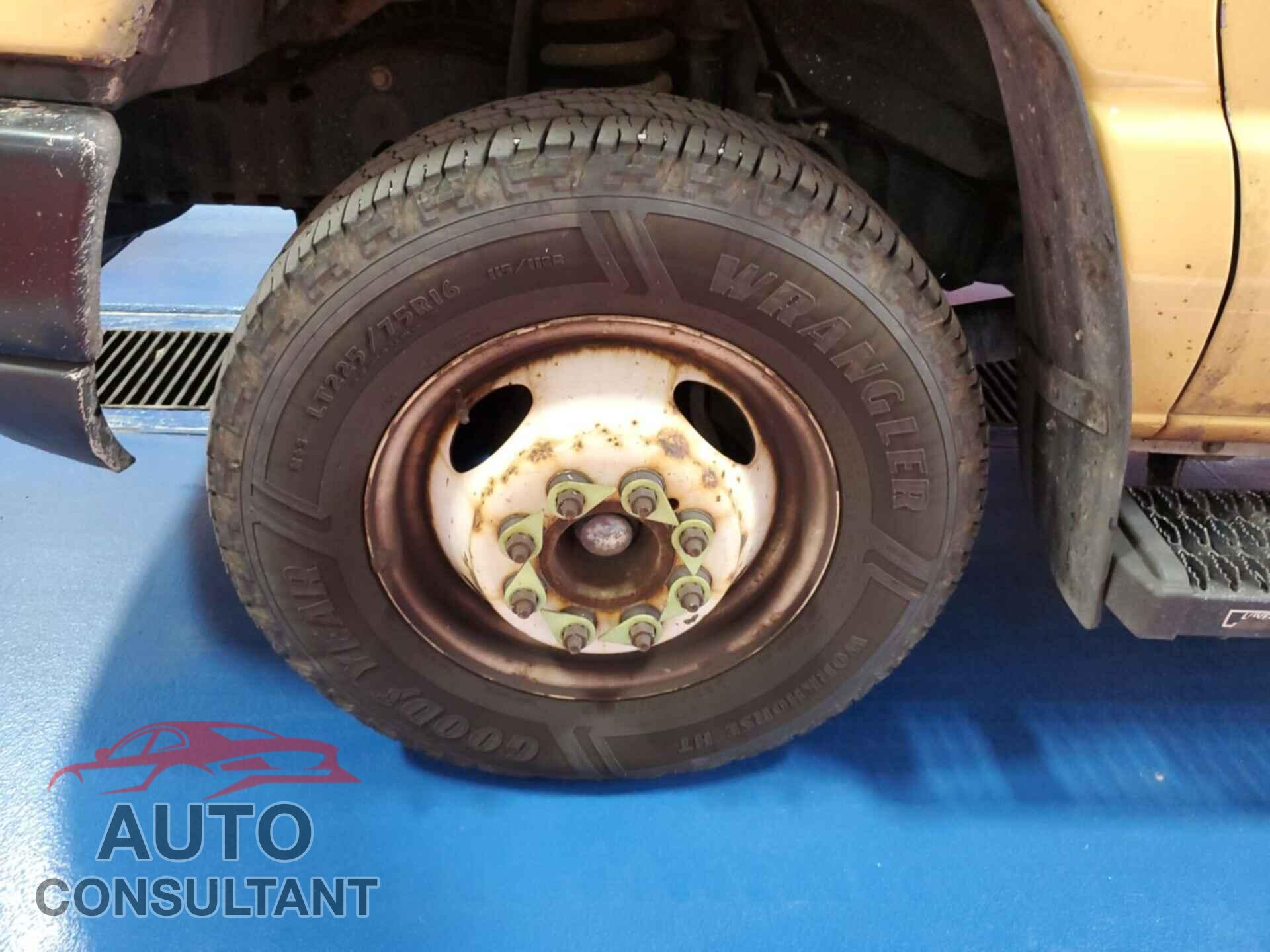 FORD ECONOLINE 2017 - 1FDXE4FS3HDC69044