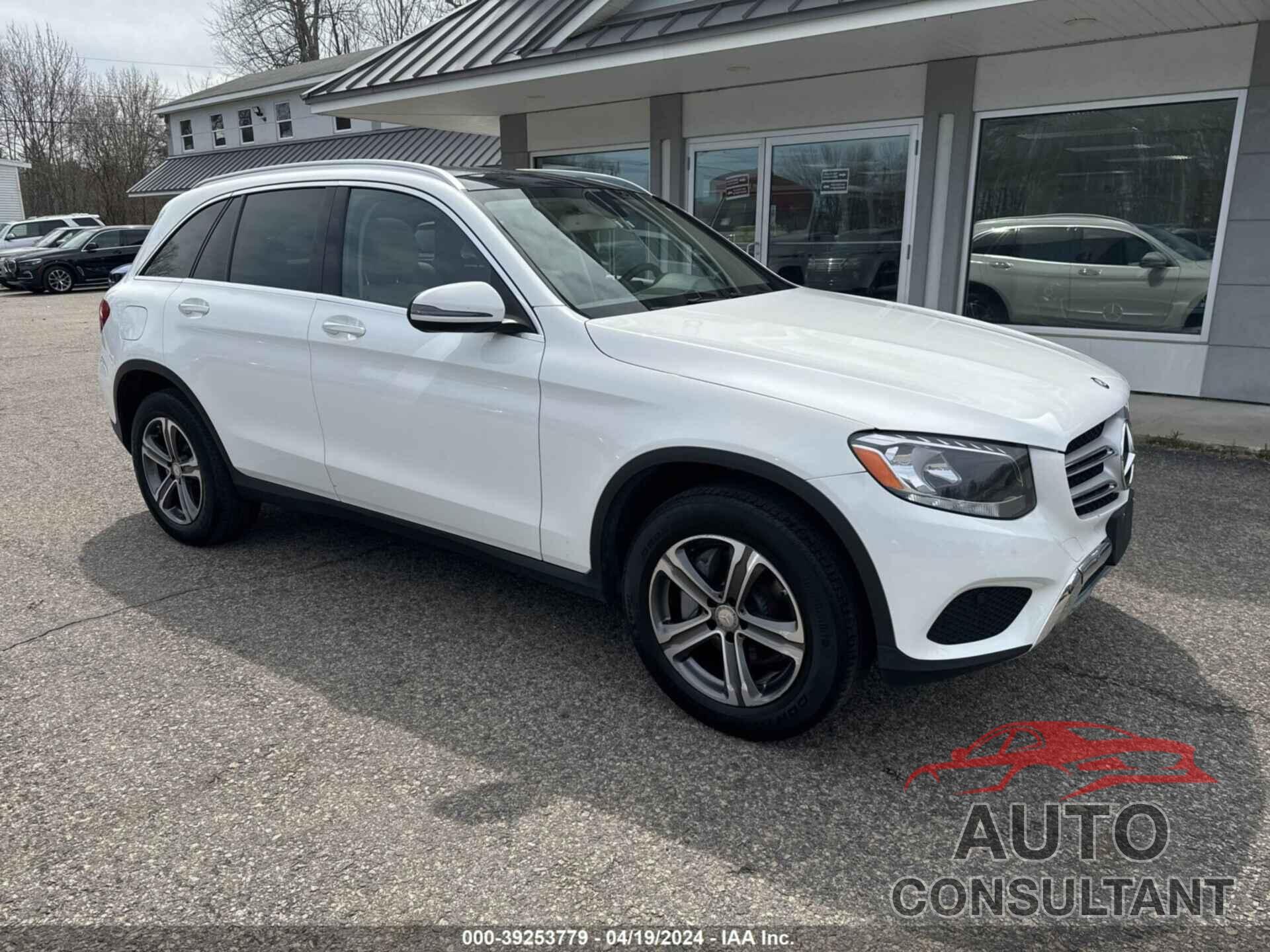 MERCEDES-BENZ GLC 2016 - WDC0G4KB7GF010768