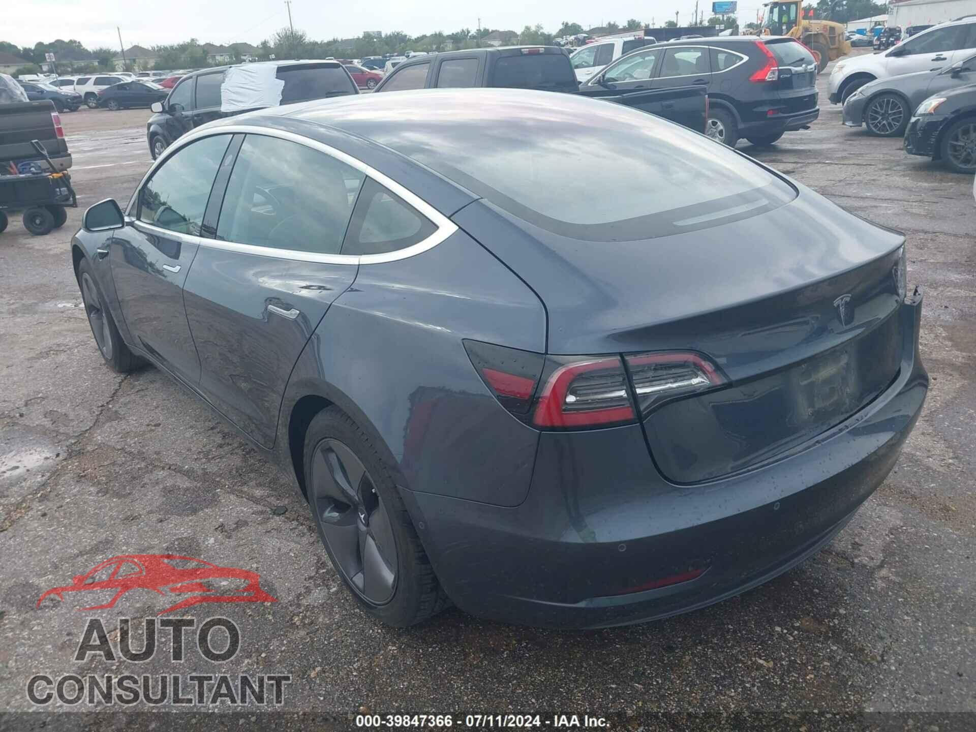 TESLA MODEL 3 2018 - 5YJ3E1EA4JF032054