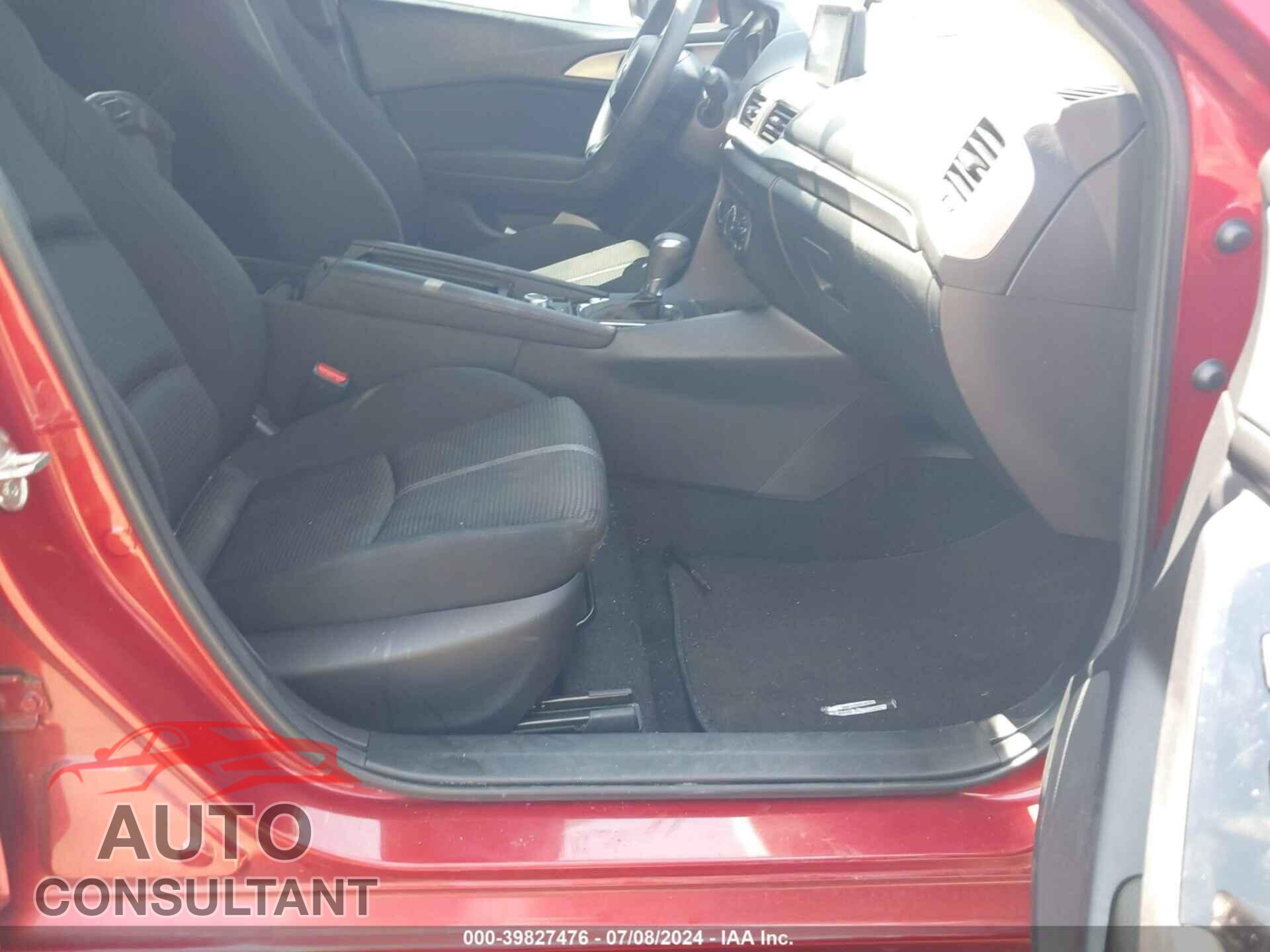 MAZDA MAZDA3 2017 - 3MZBN1U75HM108921