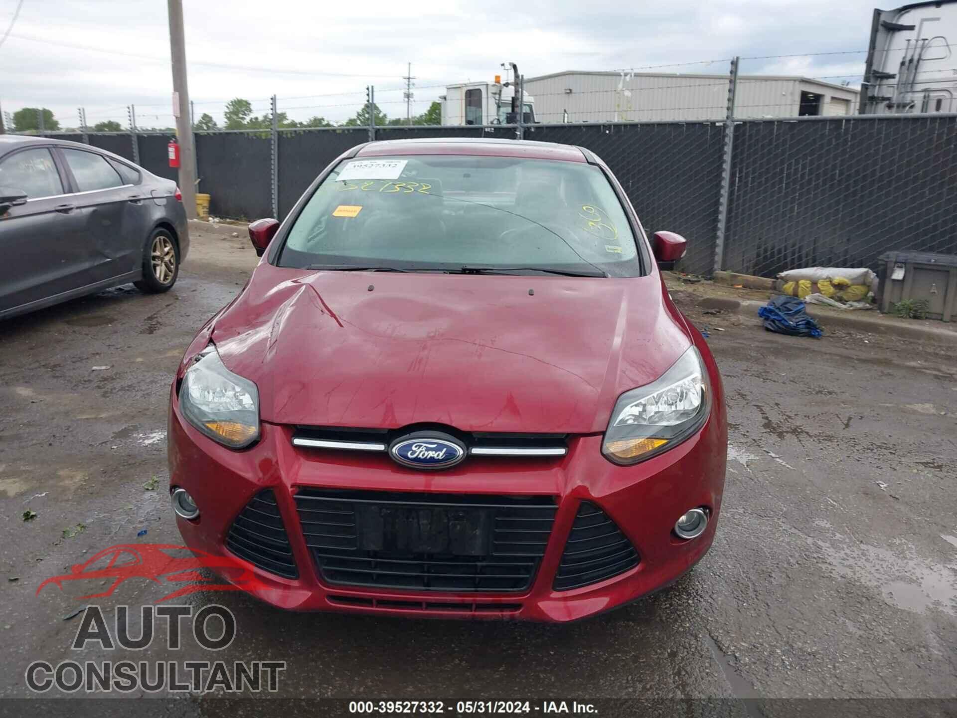 FORD FOCUS 2014 - 1FADP3J22EL292776