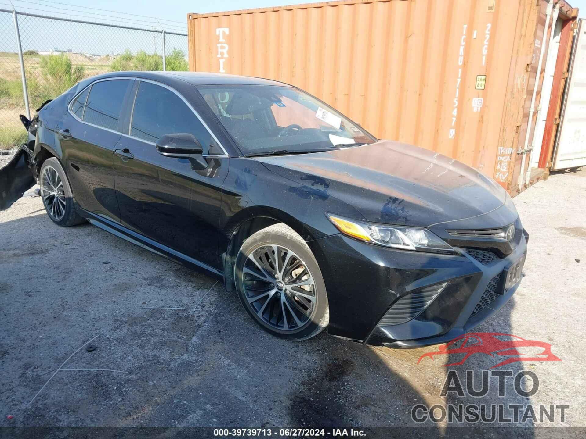 TOYOTA CAMRY 2019 - 4T1B11HK0KU703901