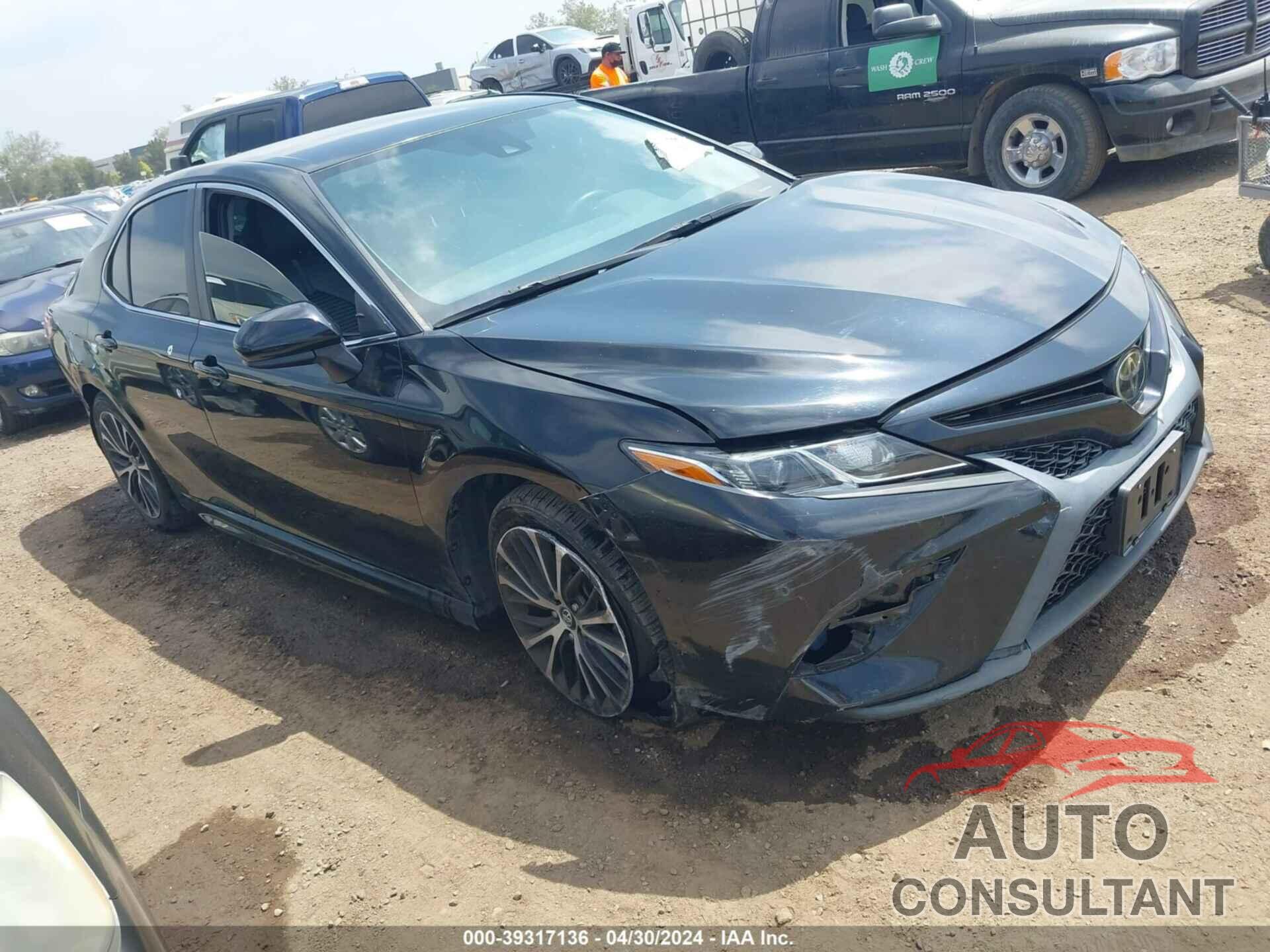 TOYOTA CAMRY 2019 - 4T1B11HK1KU690916