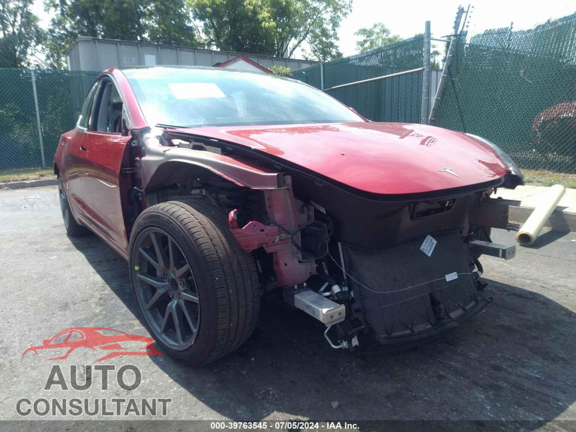 TESLA MODEL 3 2018 - 5YJ3E1EA2JF053324