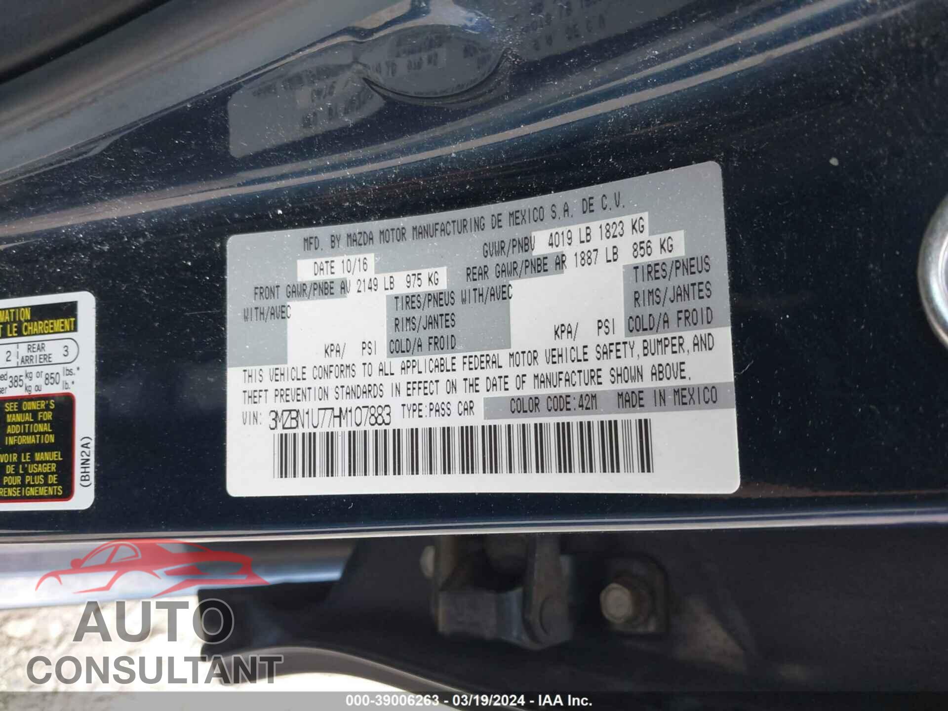 MAZDA MAZDA3 2017 - 3MZBN1U77HM107883