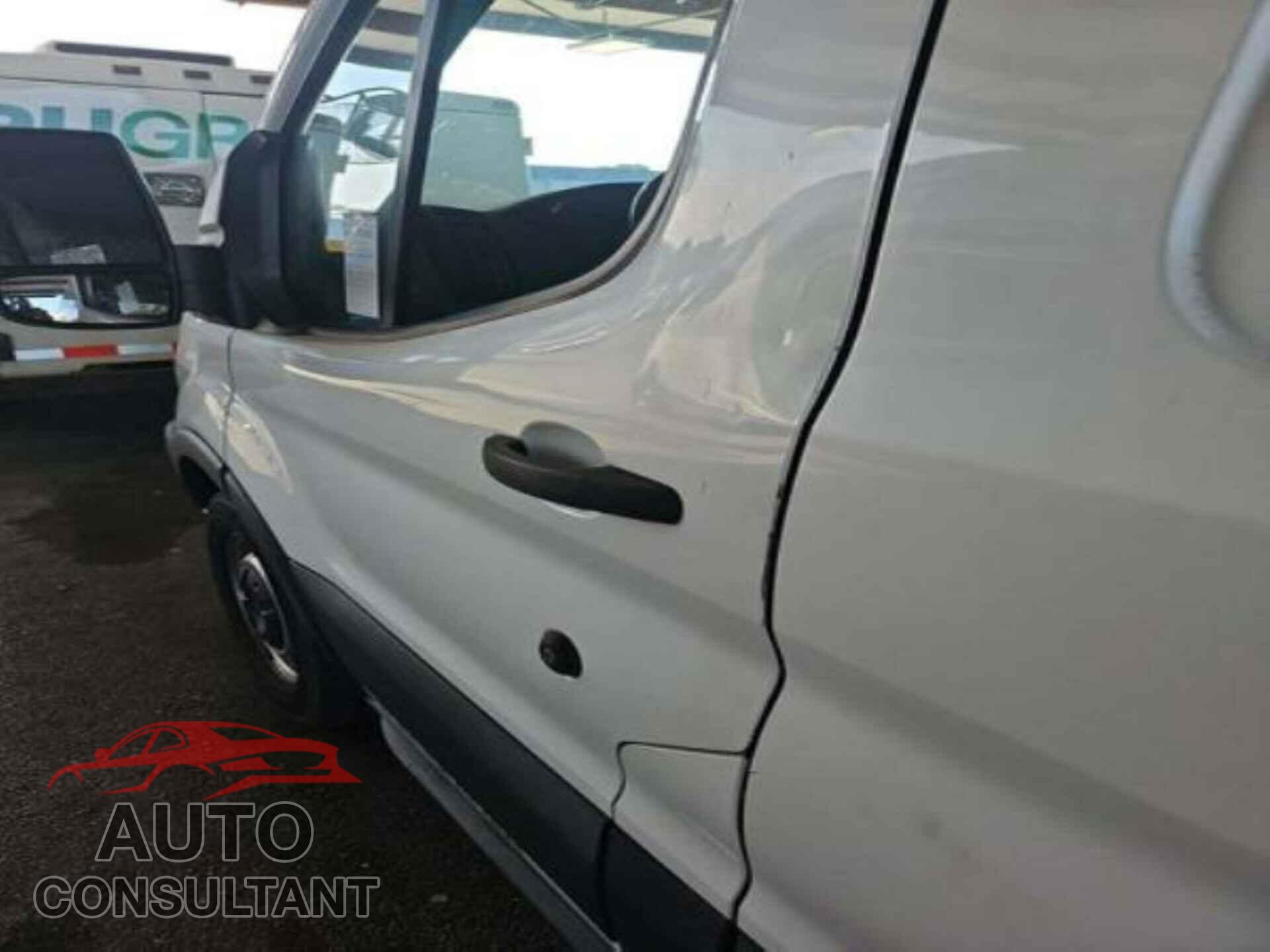 FORD TRANSIT 2017 - 1FTYE1YM9HKA02847