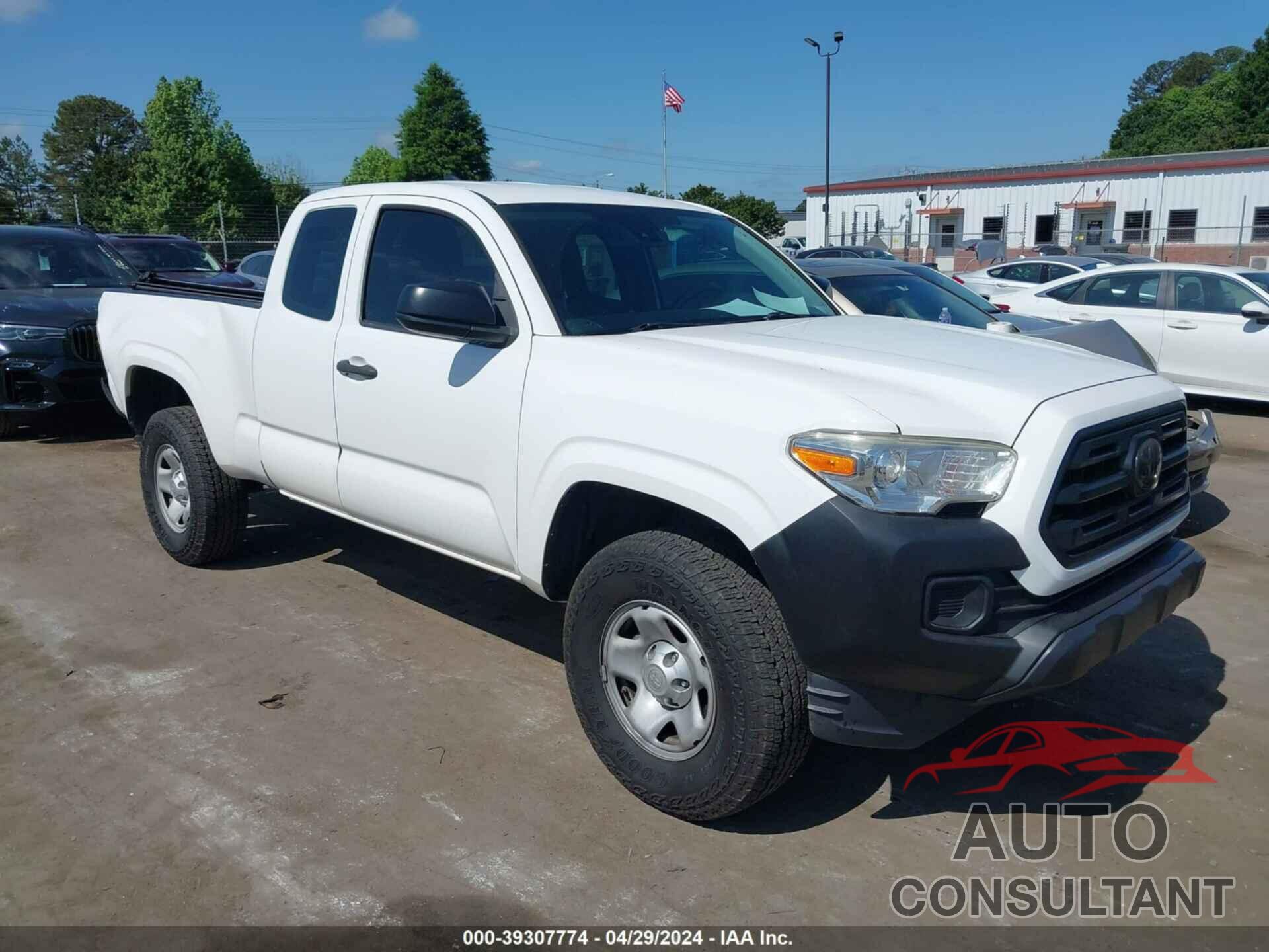 TOYOTA TACOMA 2018 - 5TFRX5GN6JX112411