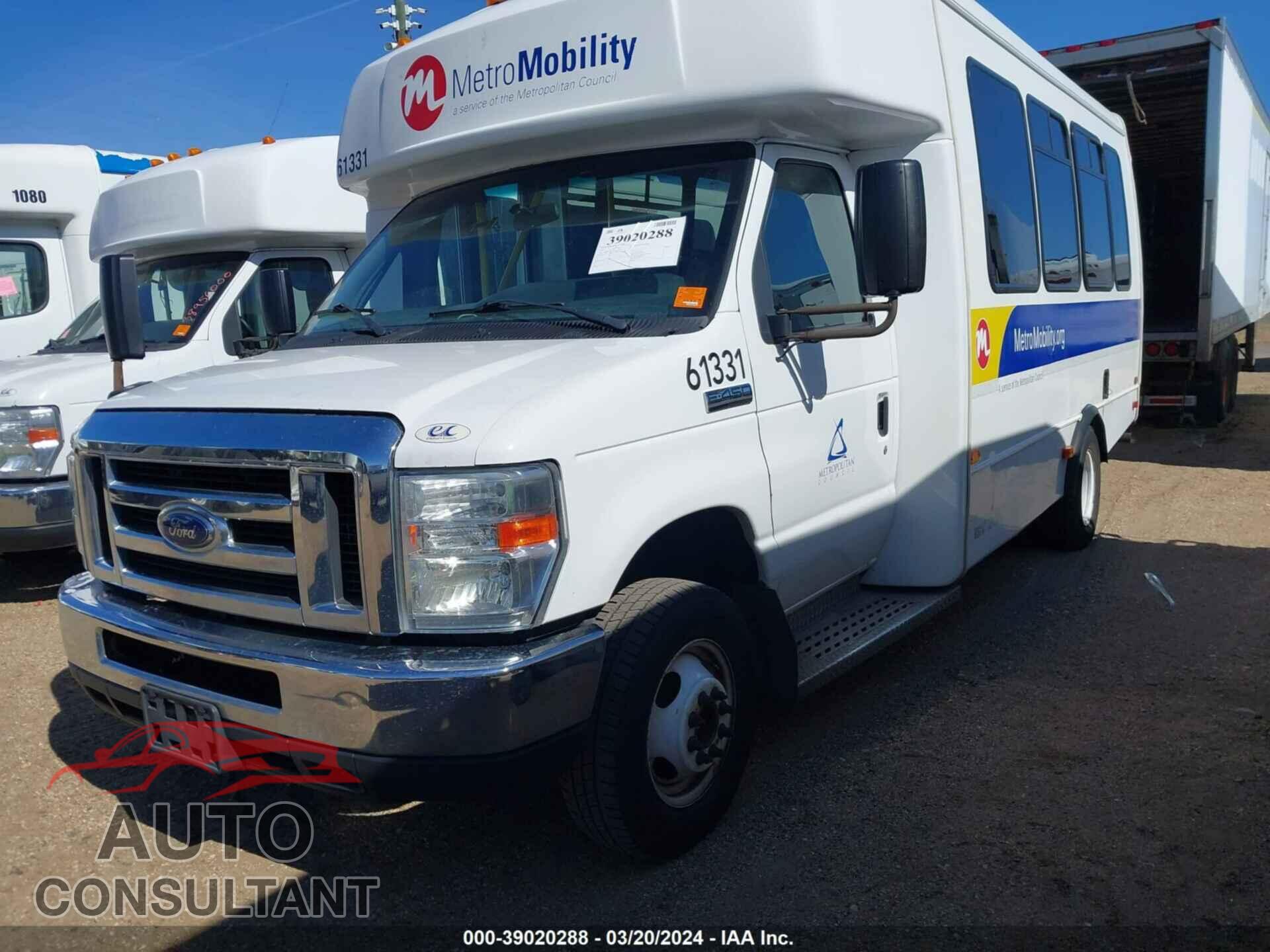 FORD E-450 CUTAWAY 2017 - 1FDFE4FS0HDC35364