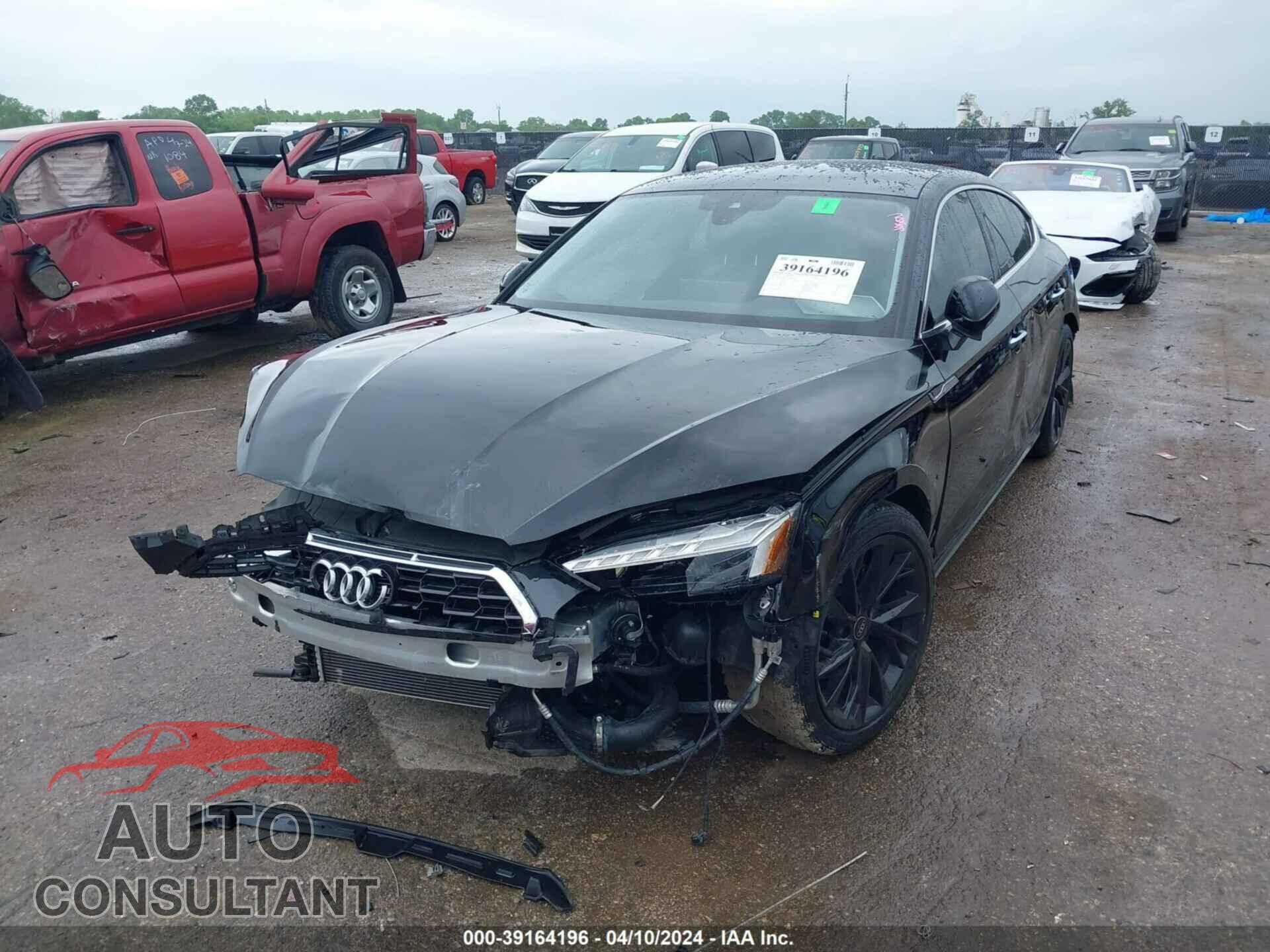 AUDI A5 2023 - WAUCBCF57PA056675