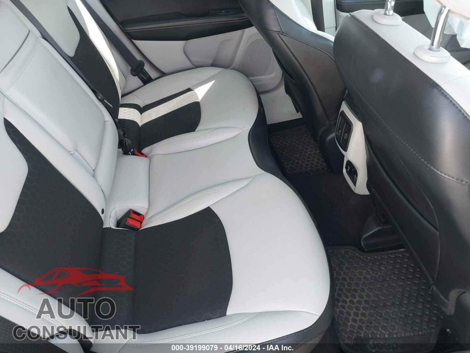 JEEP COMPASS 2019 - 3C4NJDBB0KT628686