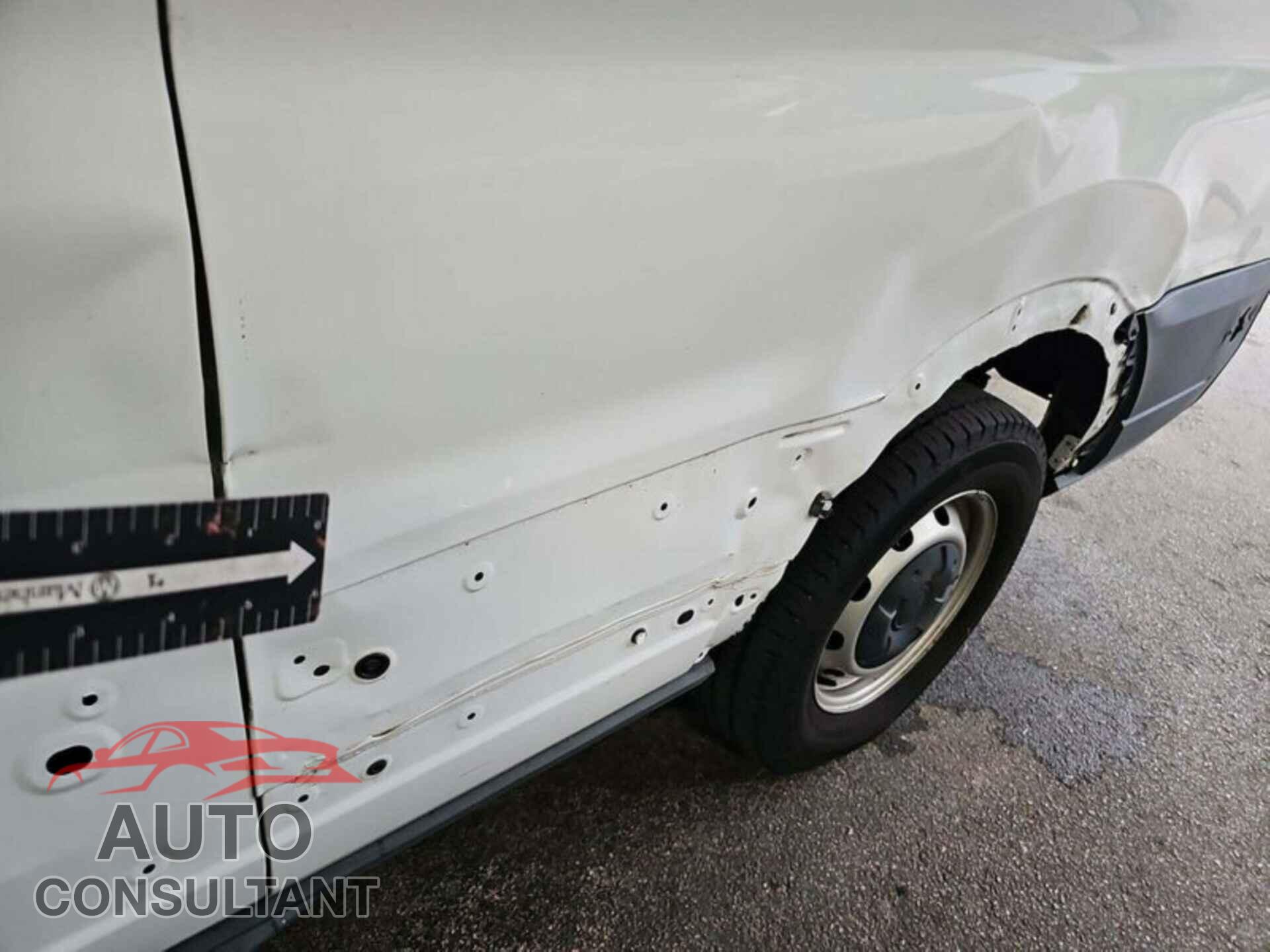 FORD TRANSIT 2018 - 1FTYR2CM1JKA77761