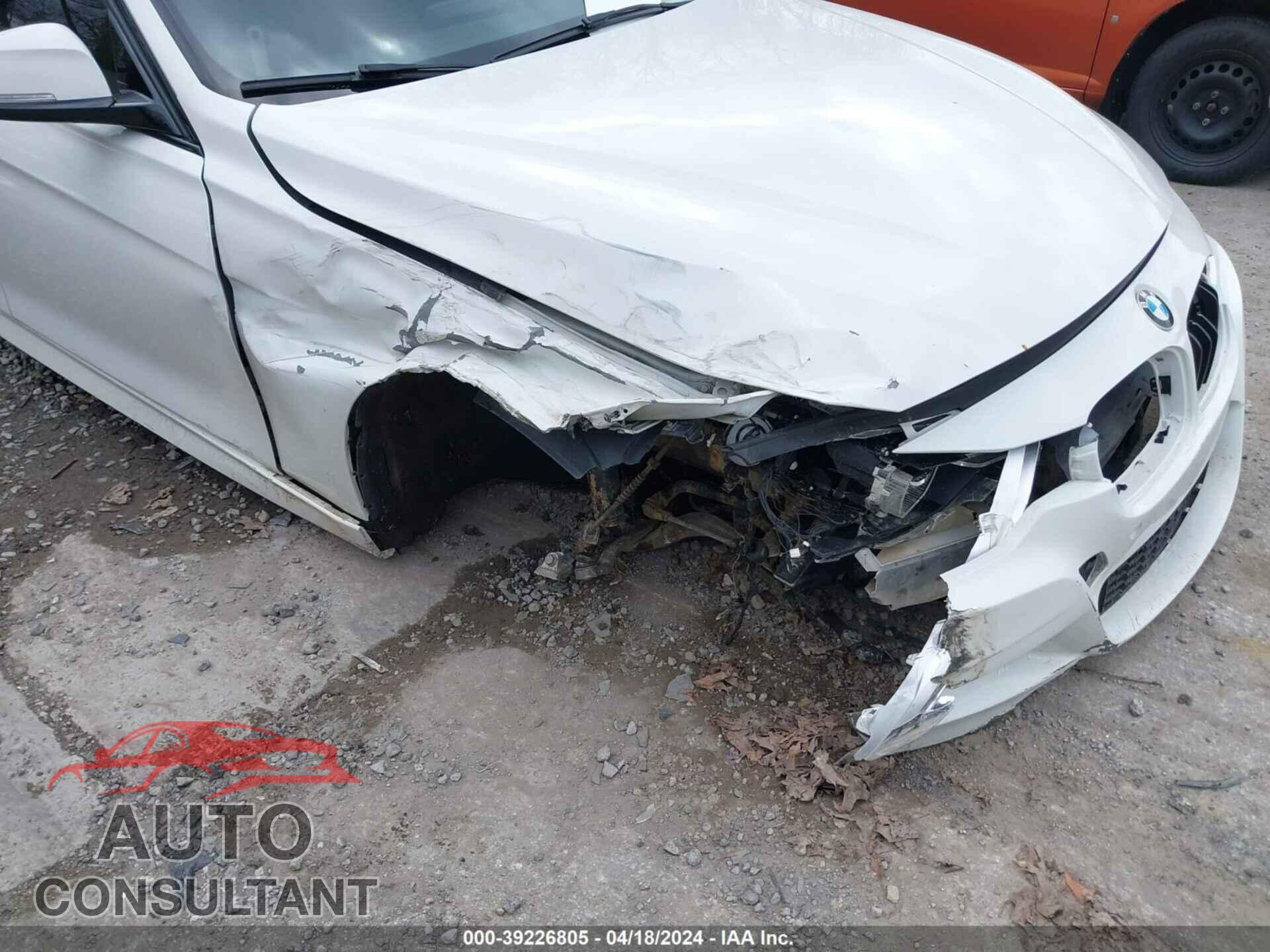 BMW 328I 2016 - WBA8E3G5XGNU02206
