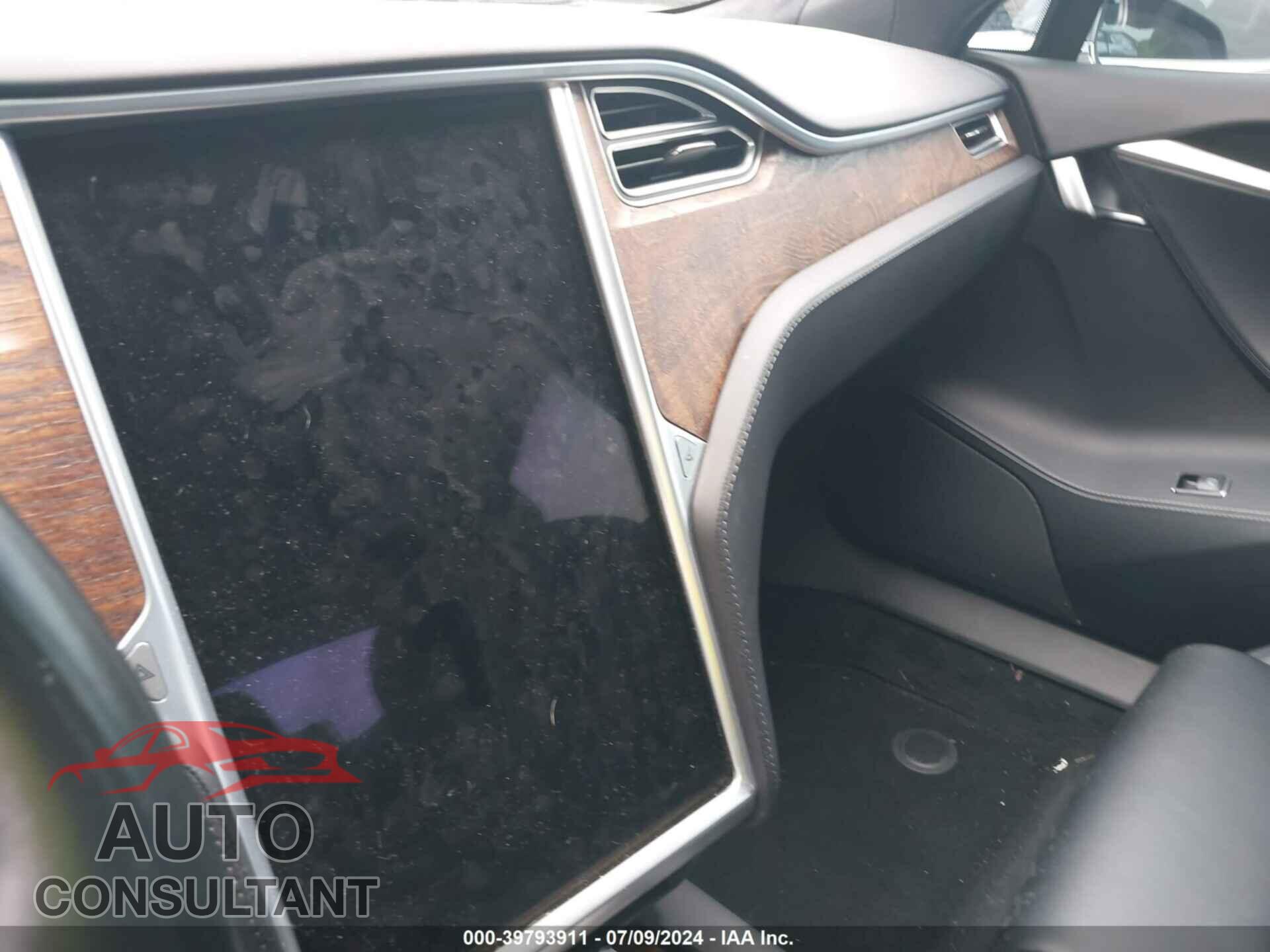 TESLA MODEL S 2017 - 5YJSA1E24HF212905