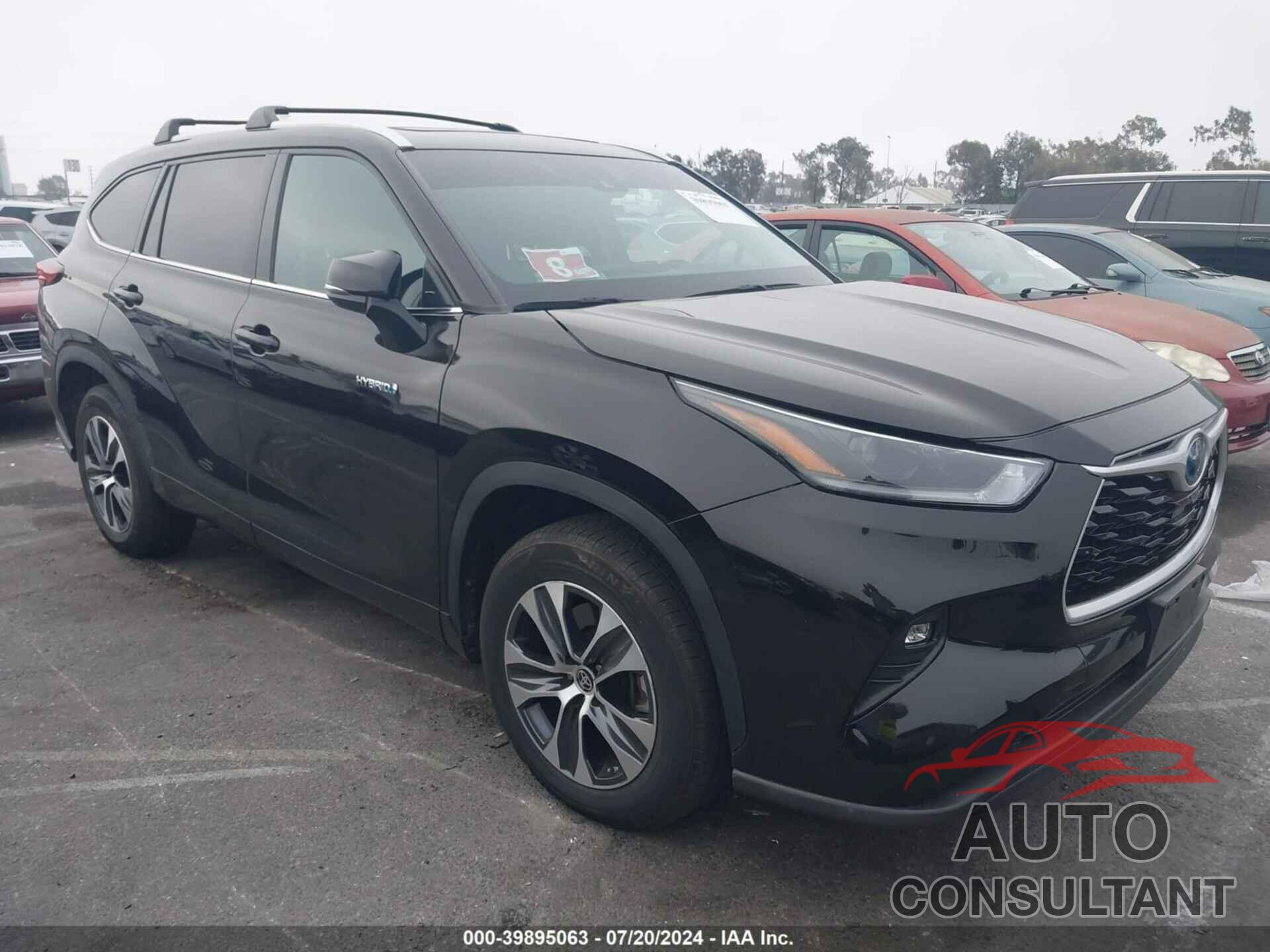 TOYOTA HIGHLANDER 2021 - 5TDHARAHXMS009817