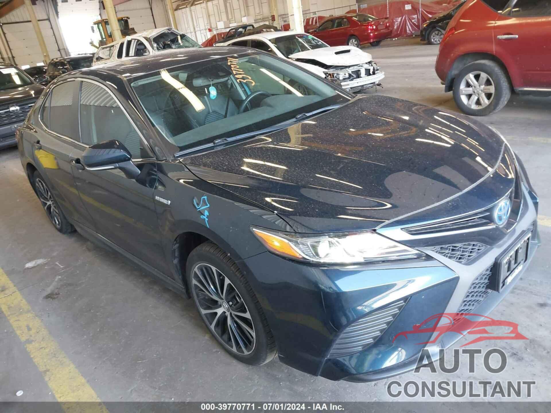 TOYOTA CAMRY 2020 - 4T1J31AK4LU529543