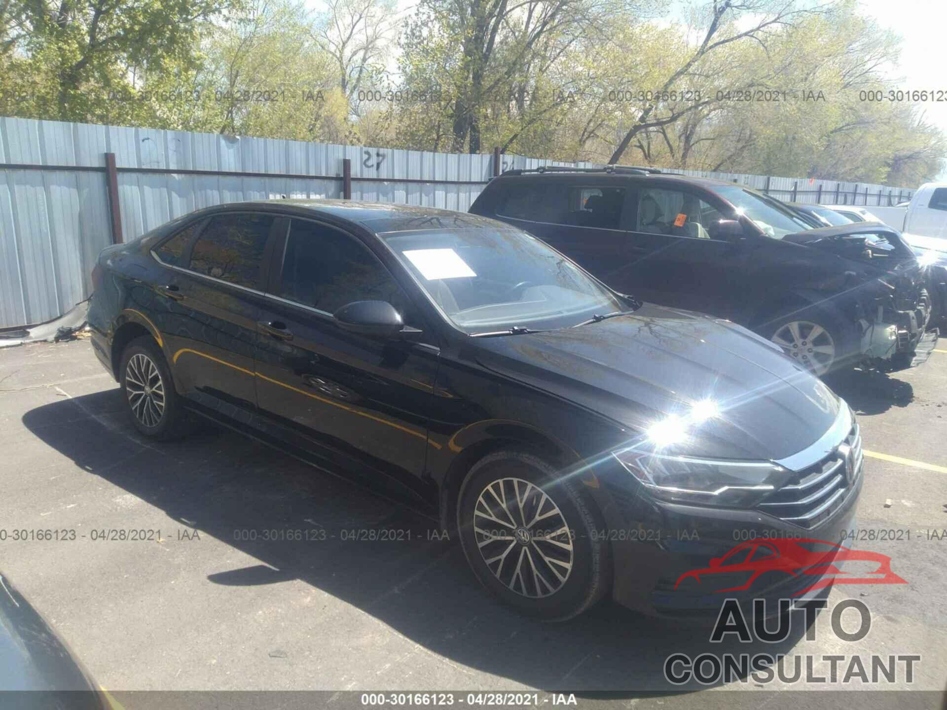 VOLKSWAGEN JETTA 2019 - 3VWC57BU5KM060523