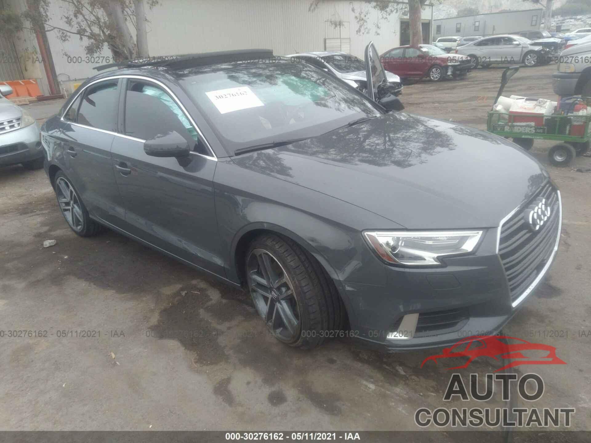 AUDI A3 SEDAN 2019 - WAUAUGFF7K1012587