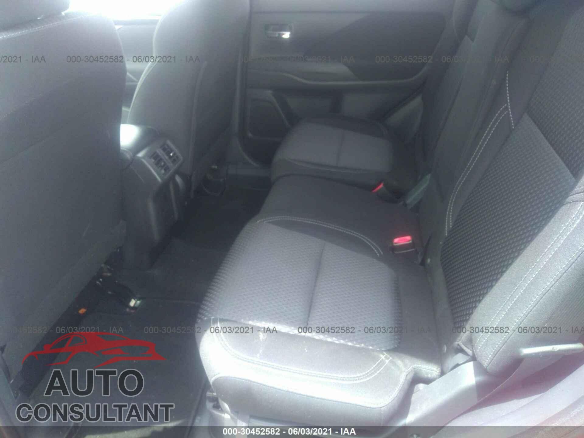 MITSUBISHI OUTLANDER 2020 - JA4AD2A3XLZ007738