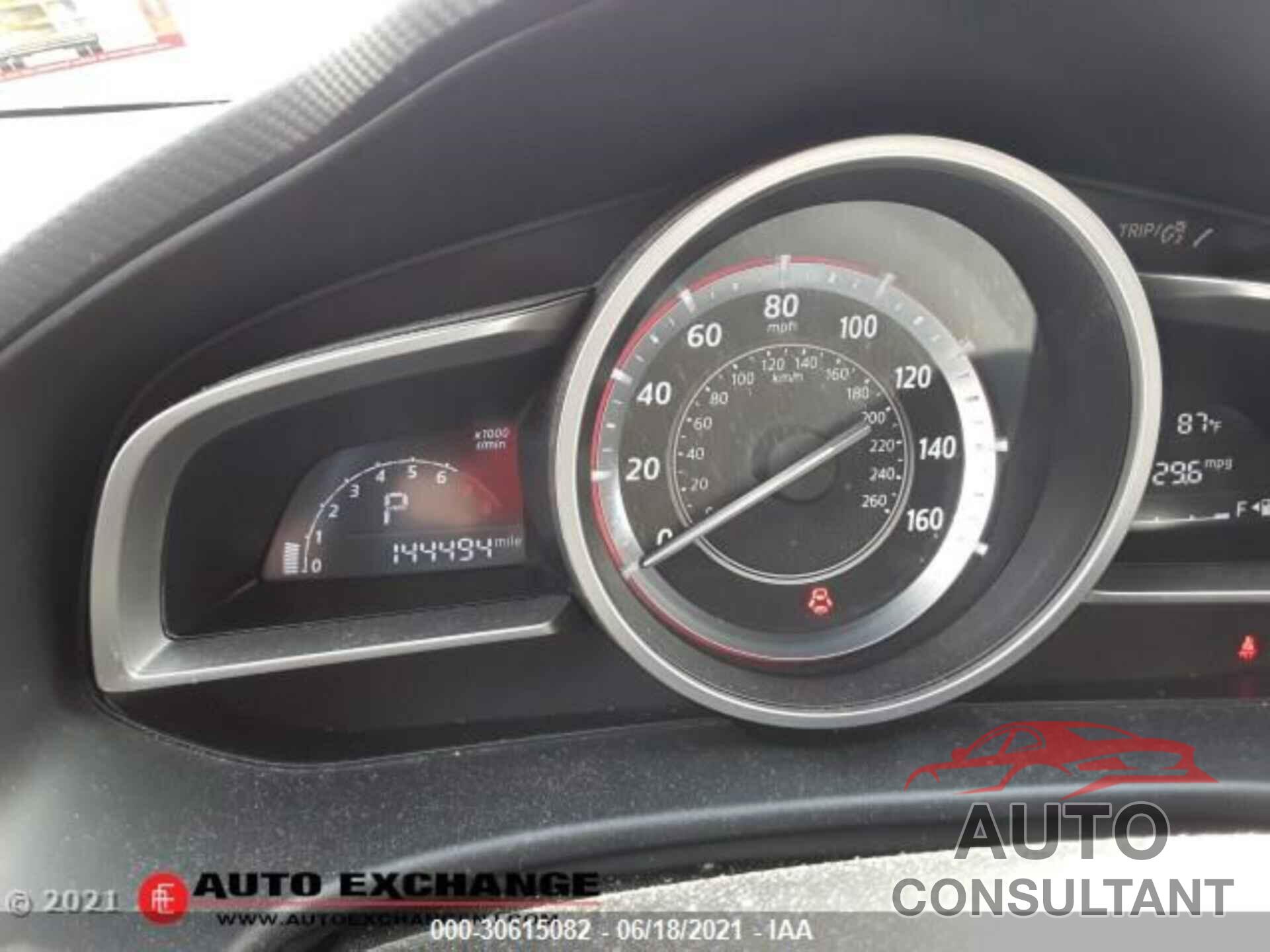 MAZDA MAZDA3 2015 - JM1BM1M72F1219684
