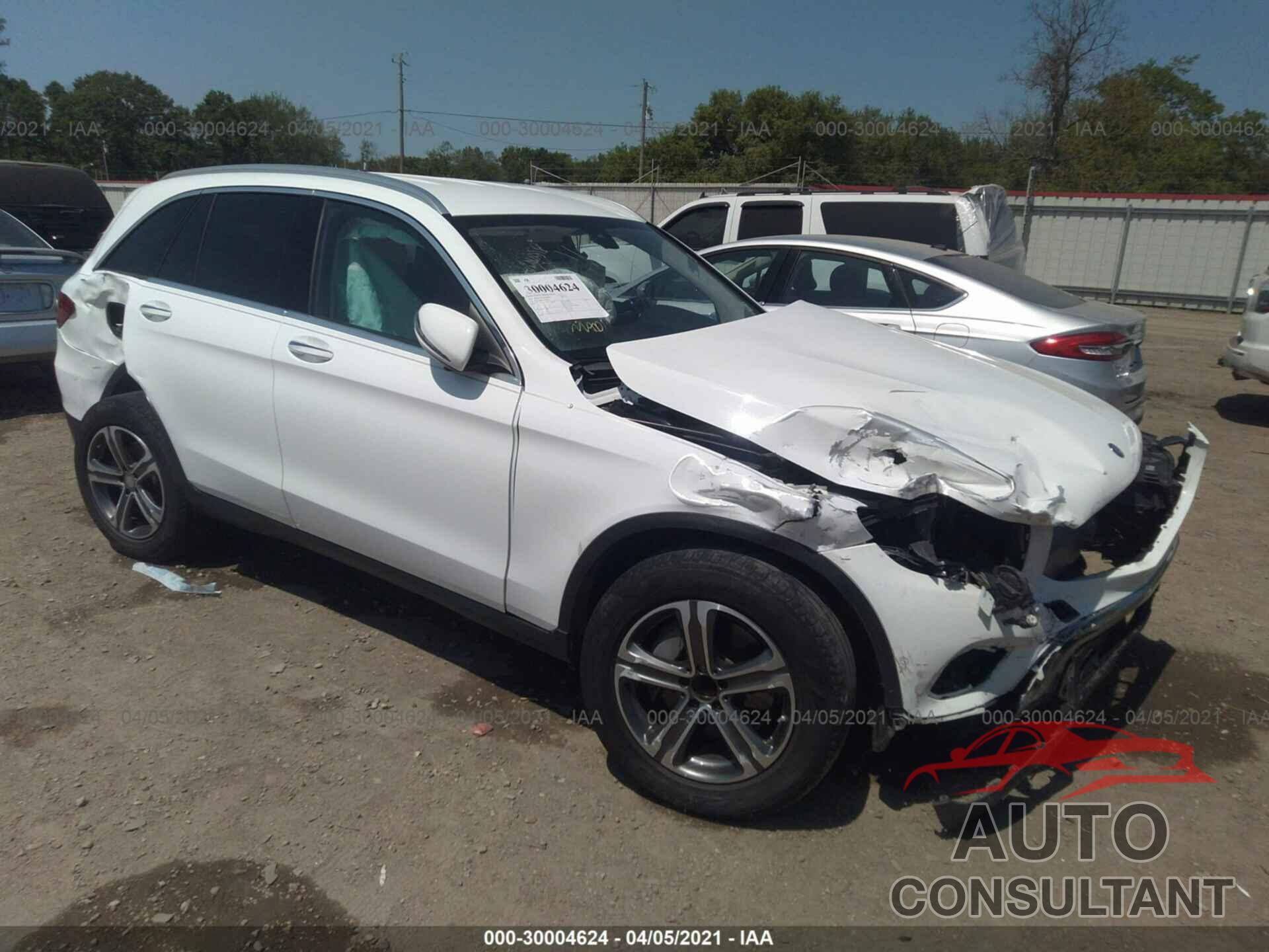 MERCEDES-BENZ GLC 2016 - WDC0G4JB9GF053848