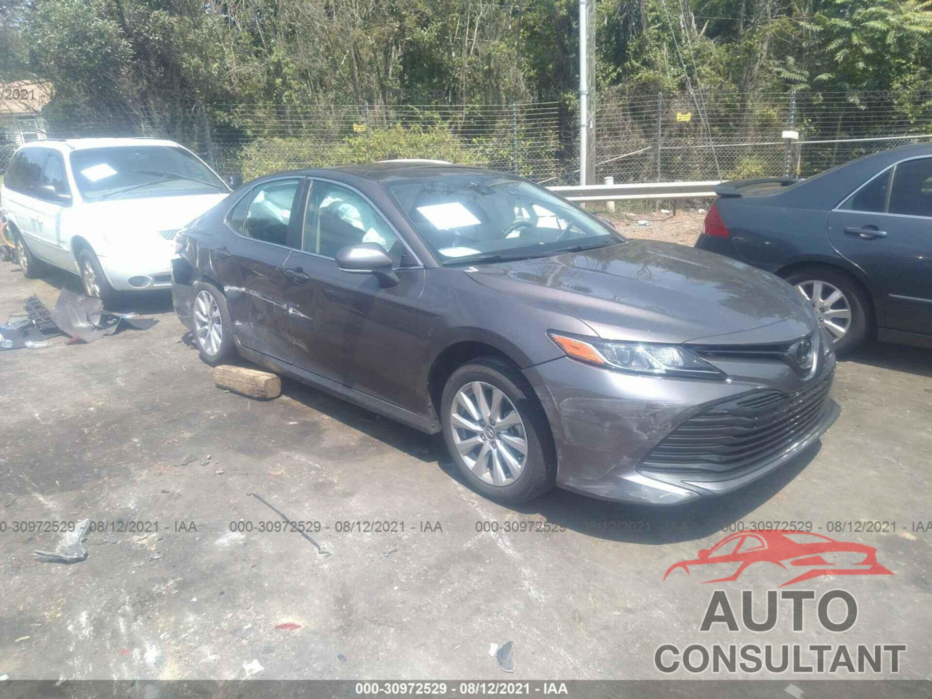 TOYOTA CAMRY 2019 - 4T1B11HK4KU817965