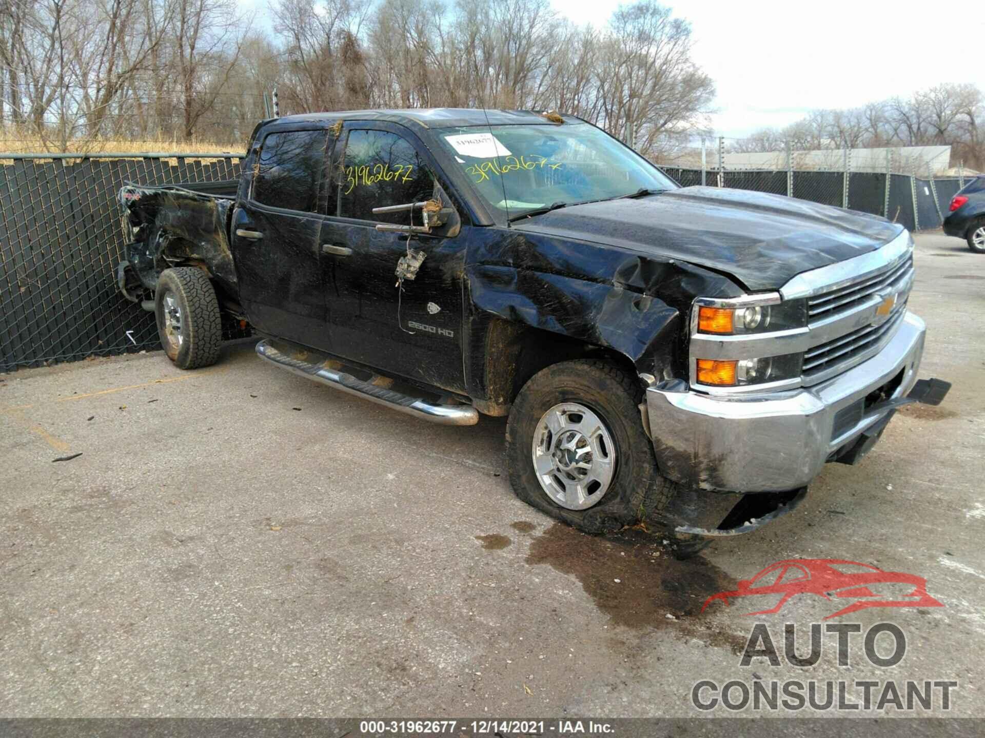 CHEVROLET SILVERADO 2500HD 2016 - 1GC1KUEG5GF173855