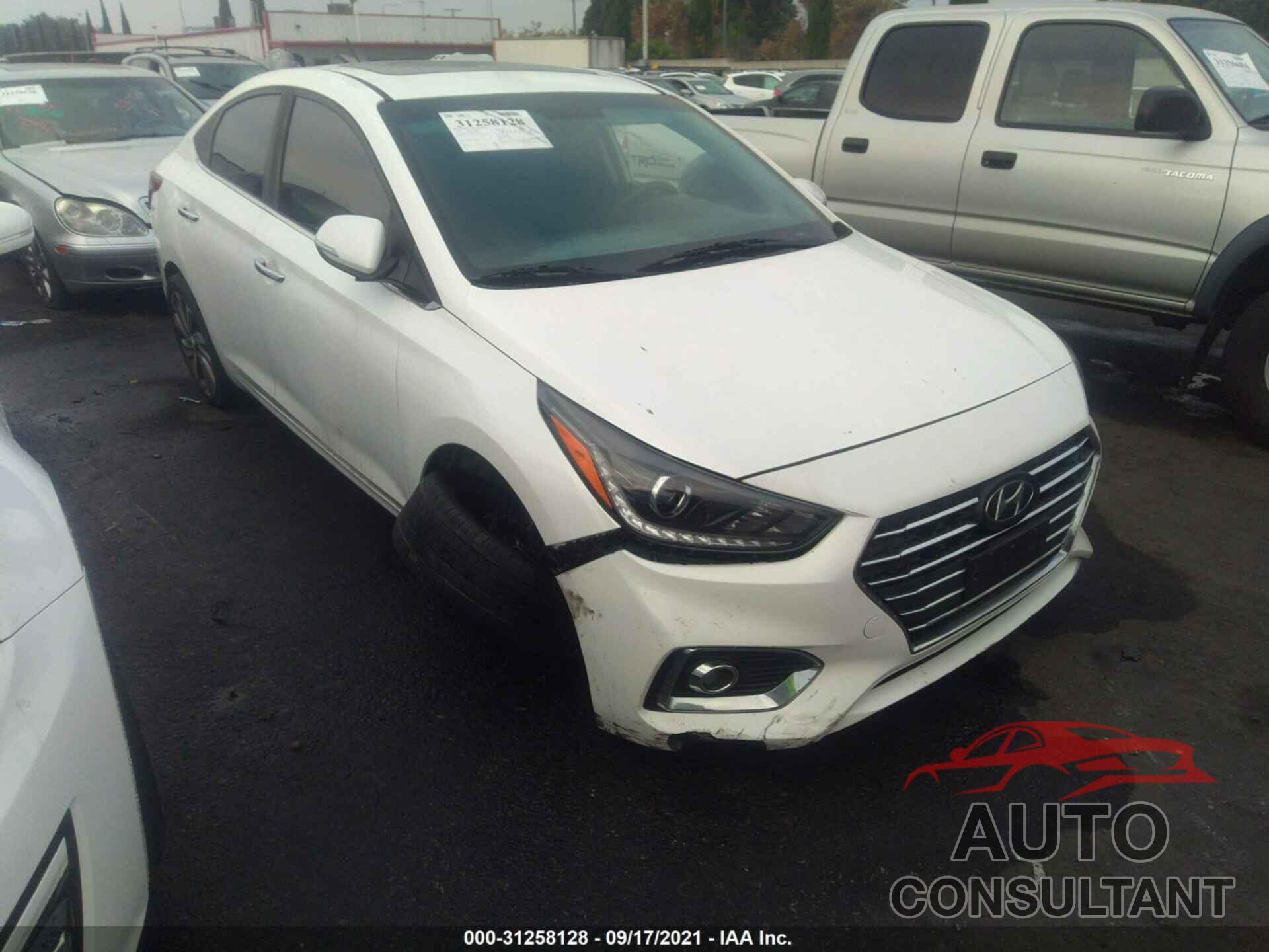 HYUNDAI ACCENT 2018 - 3KPC34A39JE025640