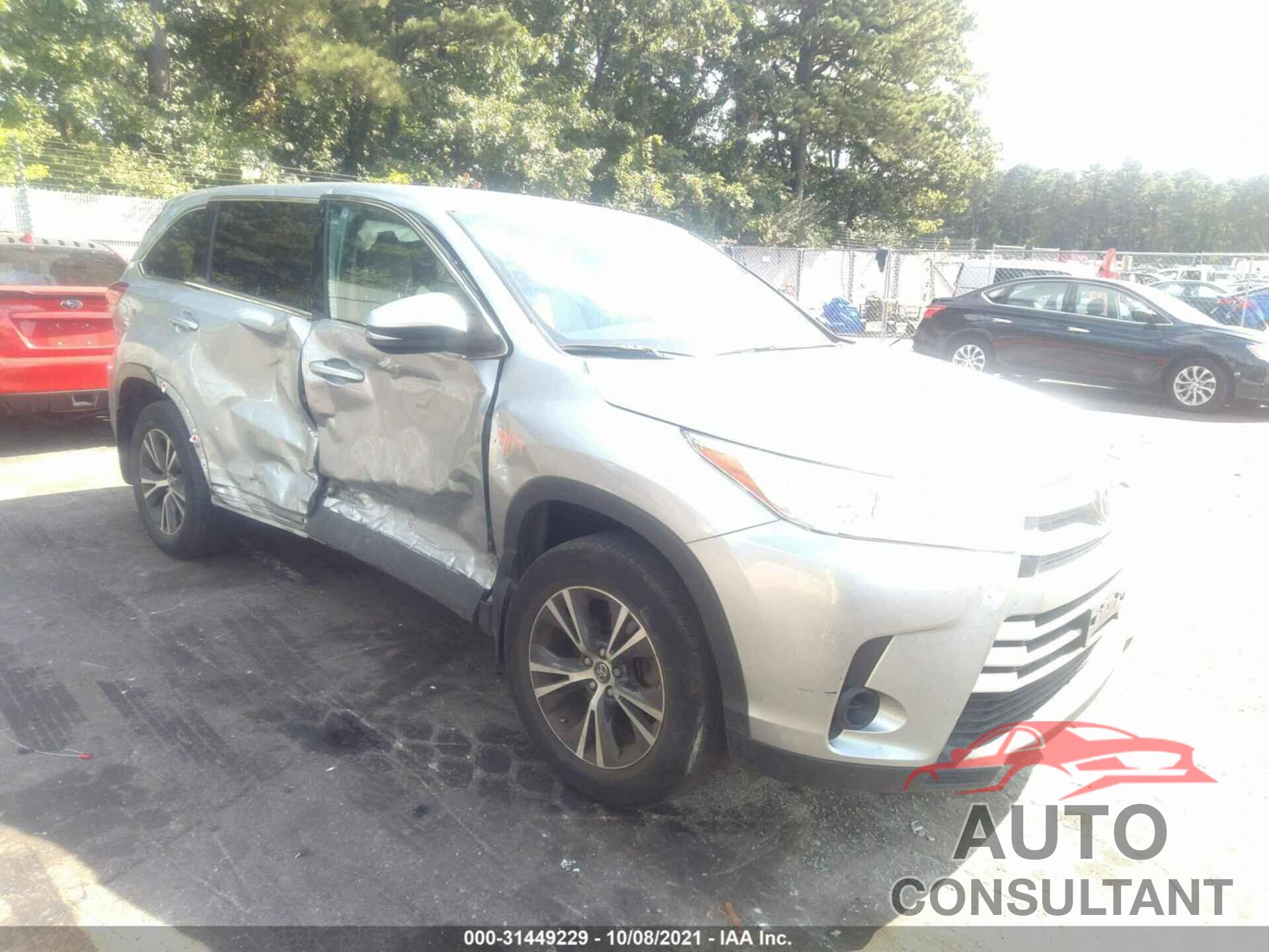 TOYOTA HIGHLANDER 2019 - 5TDBZRFH8KS957136