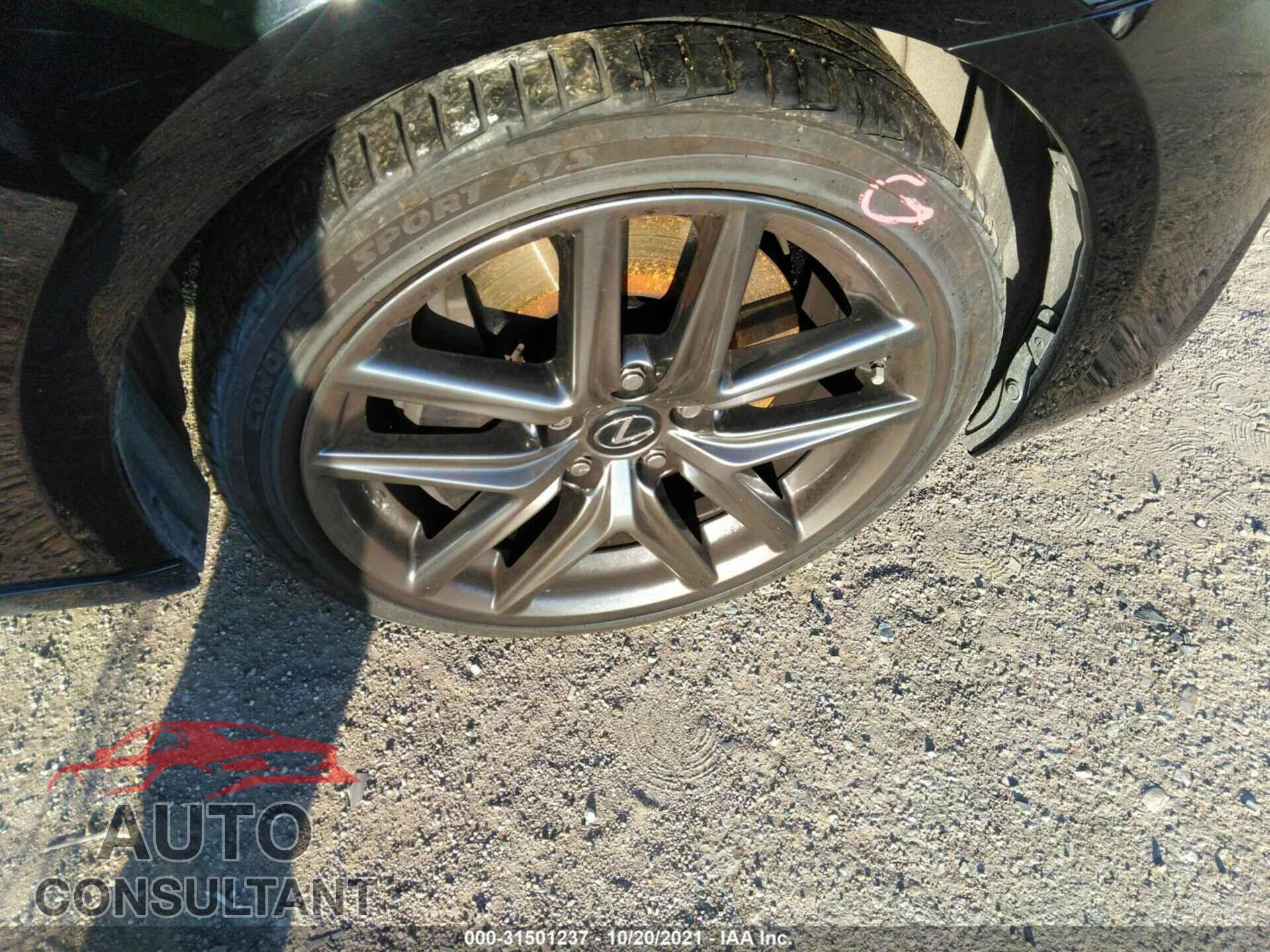LEXUS IS 2017 - JTHBA1D28H5054862