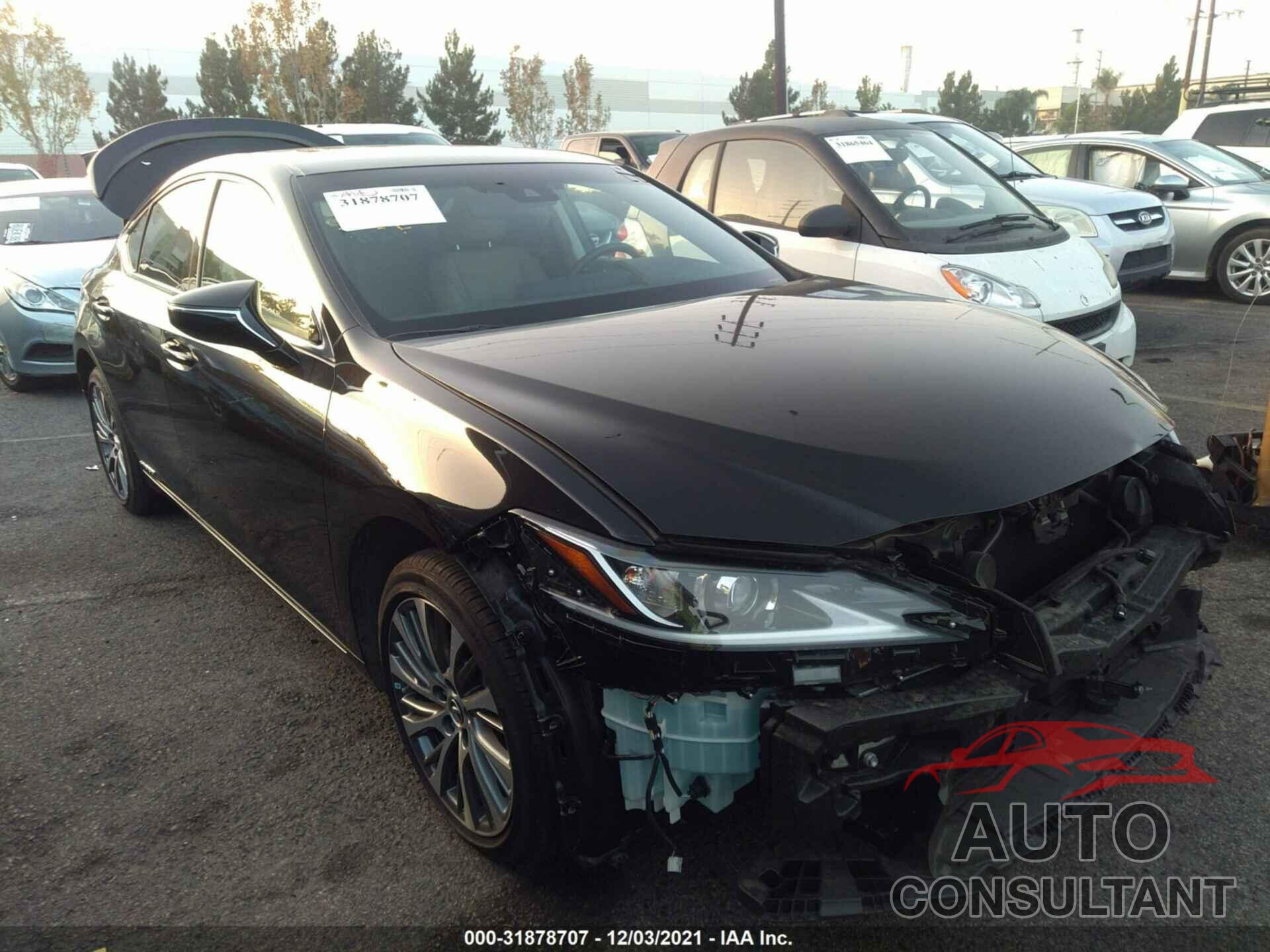 LEXUS ES 2021 - 58ADA1C16MU001021