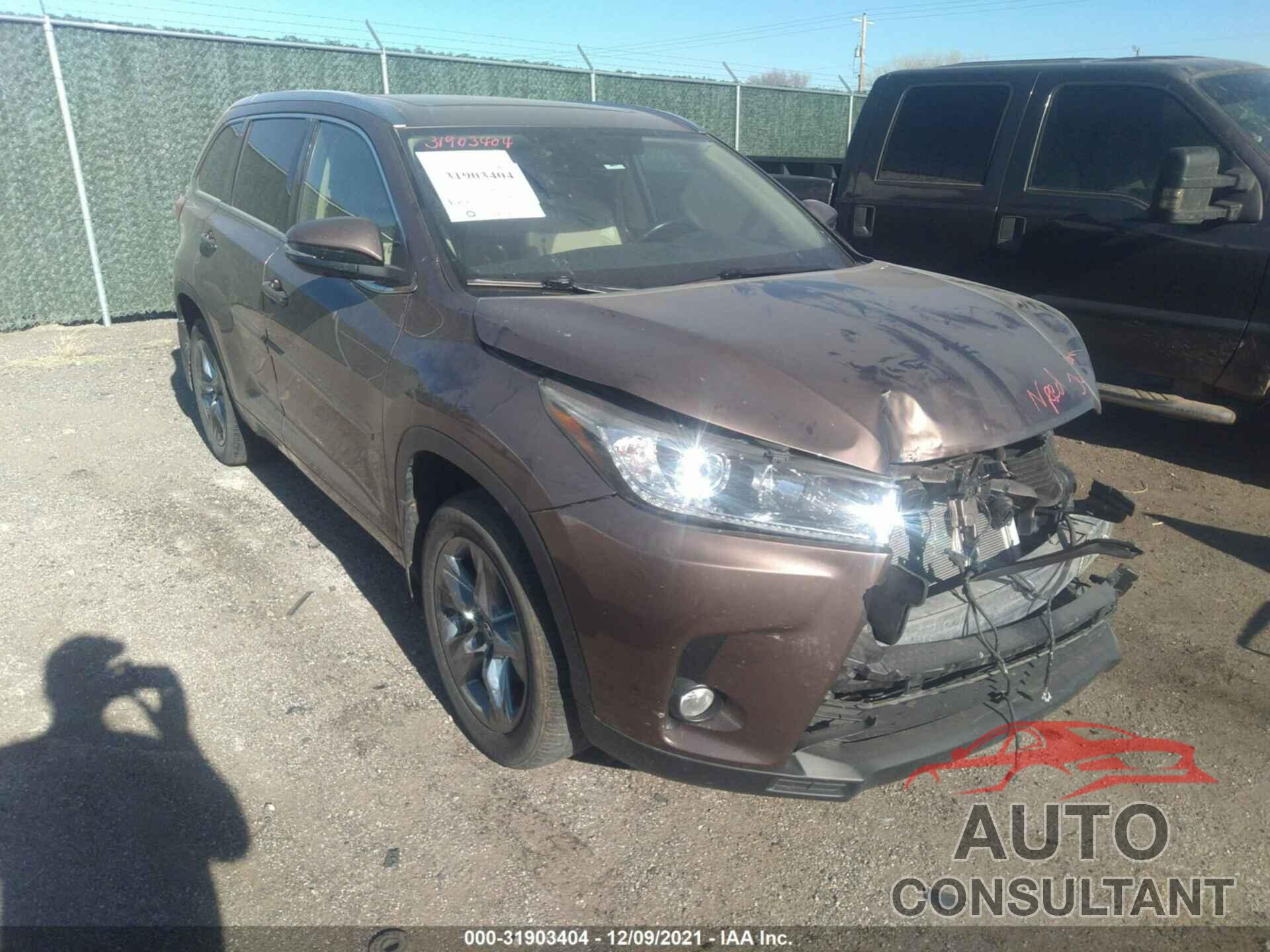 TOYOTA HIGHLANDER 2018 - 5TDDZRFH1JS815783