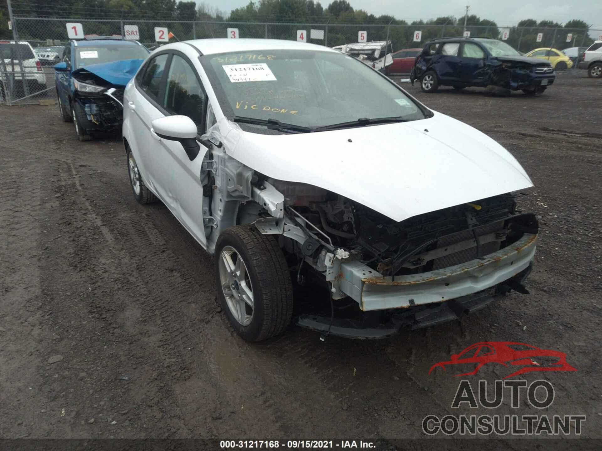 FORD FIESTA 2018 - 3FADP4BJXJM136053