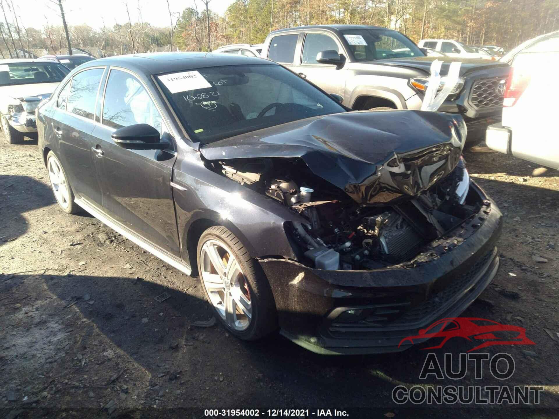 VOLKSWAGEN JETTA 2017 - 3VW4T7AJ2HM333203