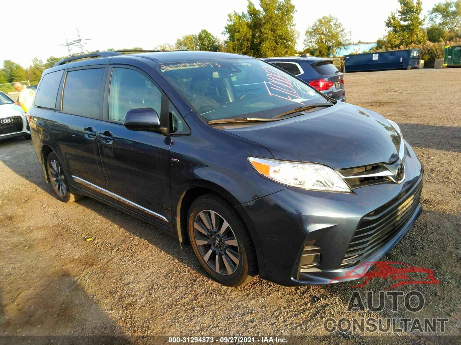 TOYOTA SIENNA 2018 - 5TDJZ3DC9JS198608